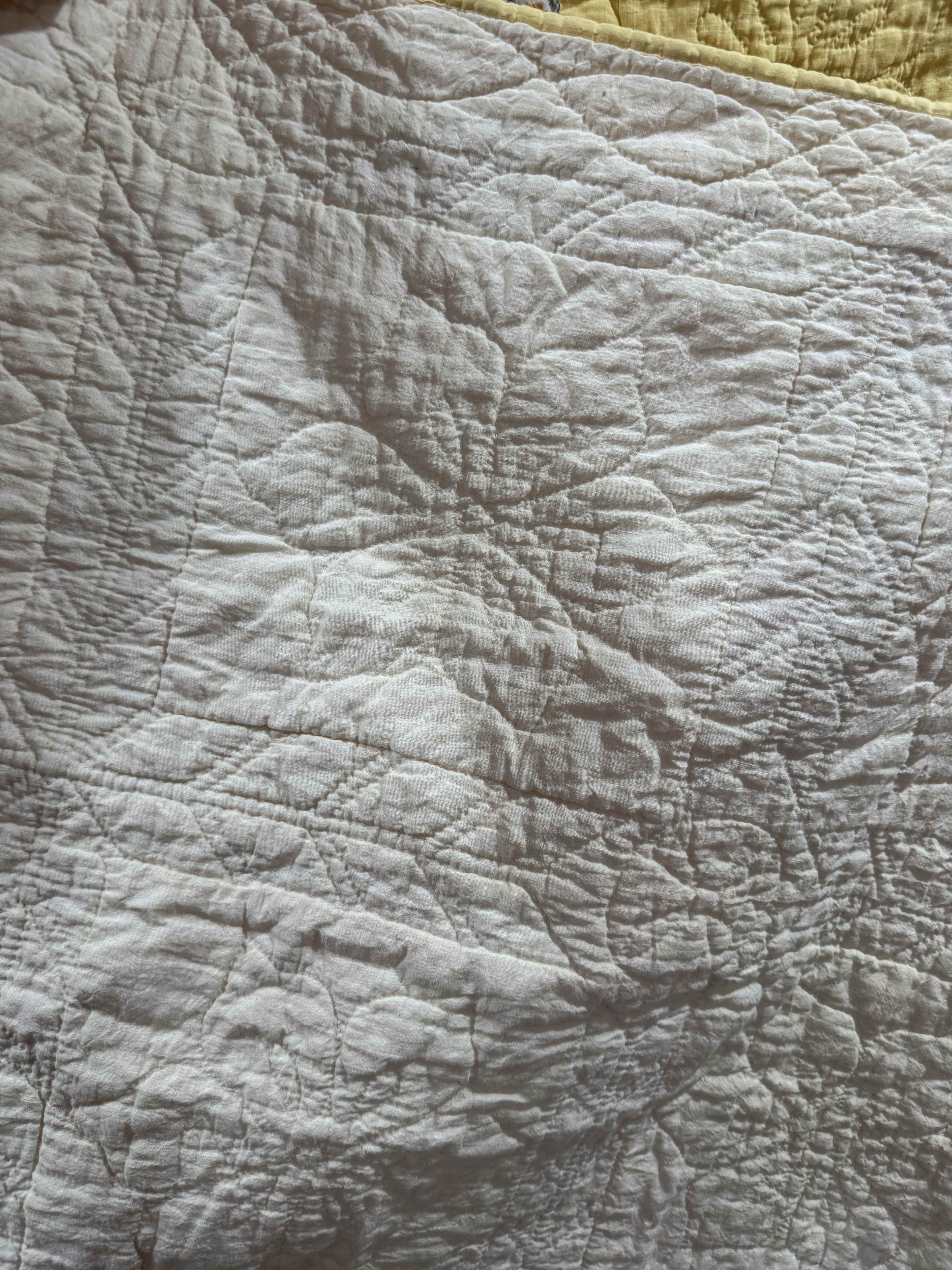 **SOLD** Vintage Quilt Lattice Yellow **SOLD**