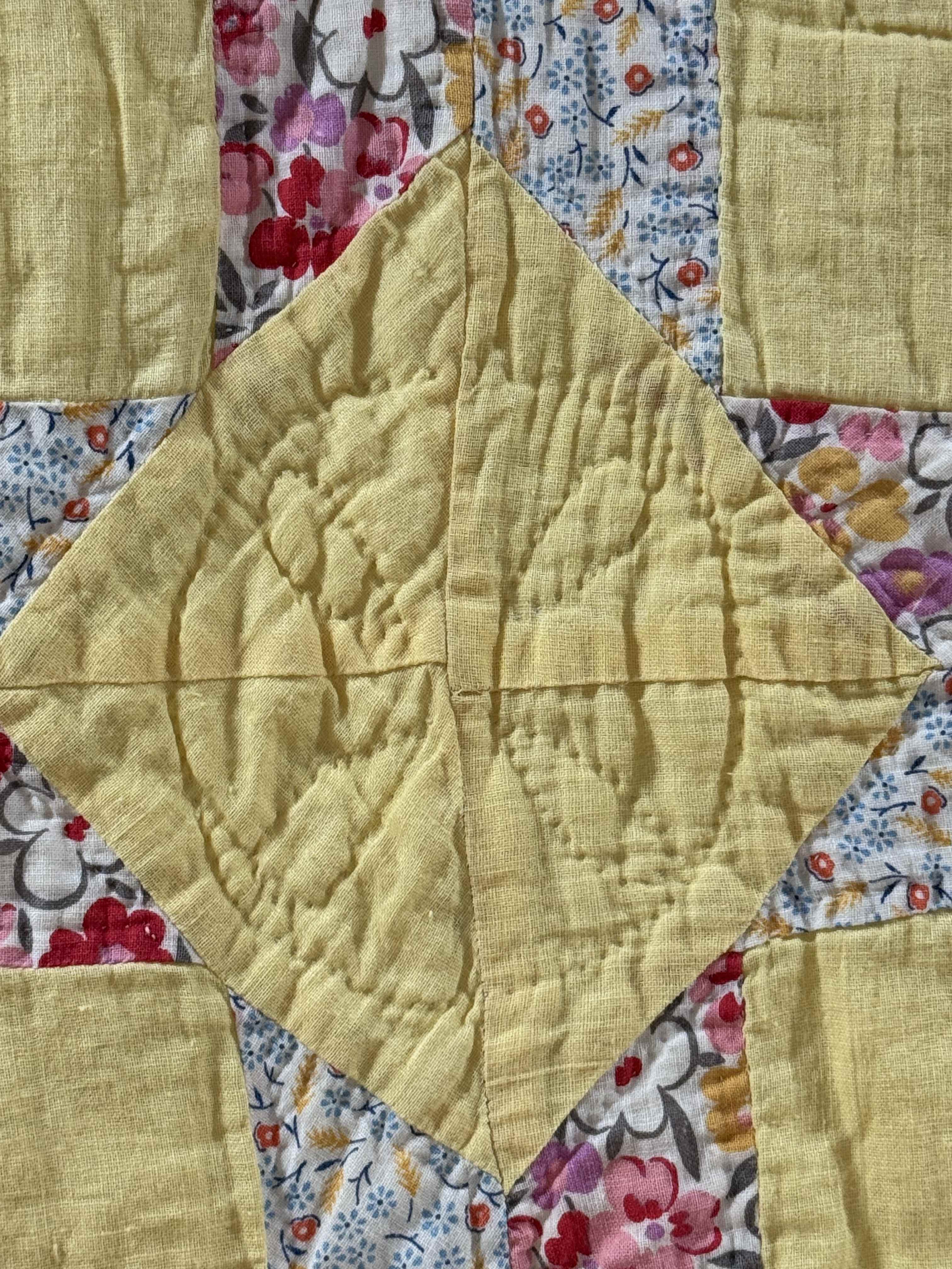 **SOLD** Vintage Quilt Lattice Yellow **SOLD**