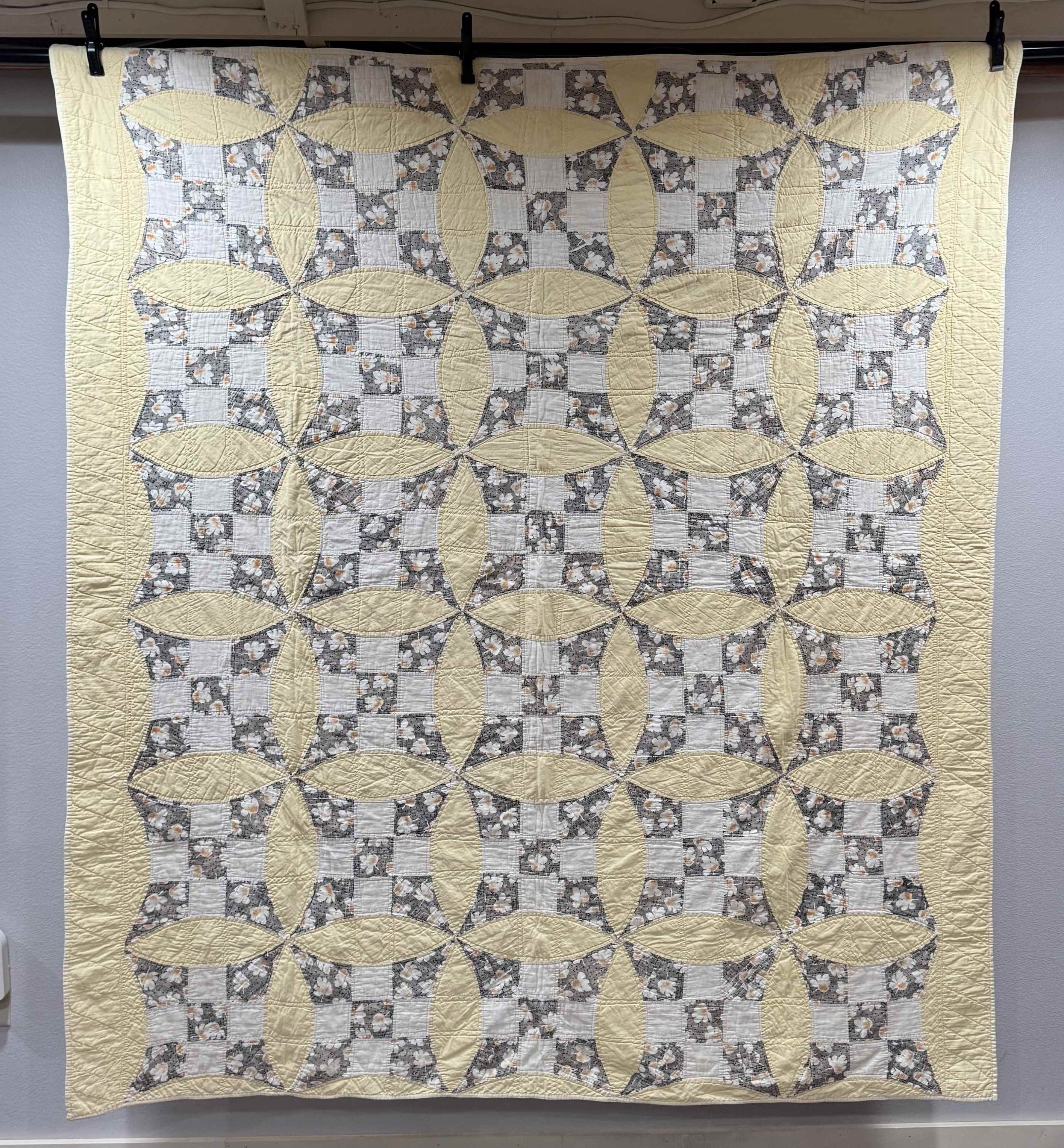 Vintage Quilt Glorified Nine Patch Yellow