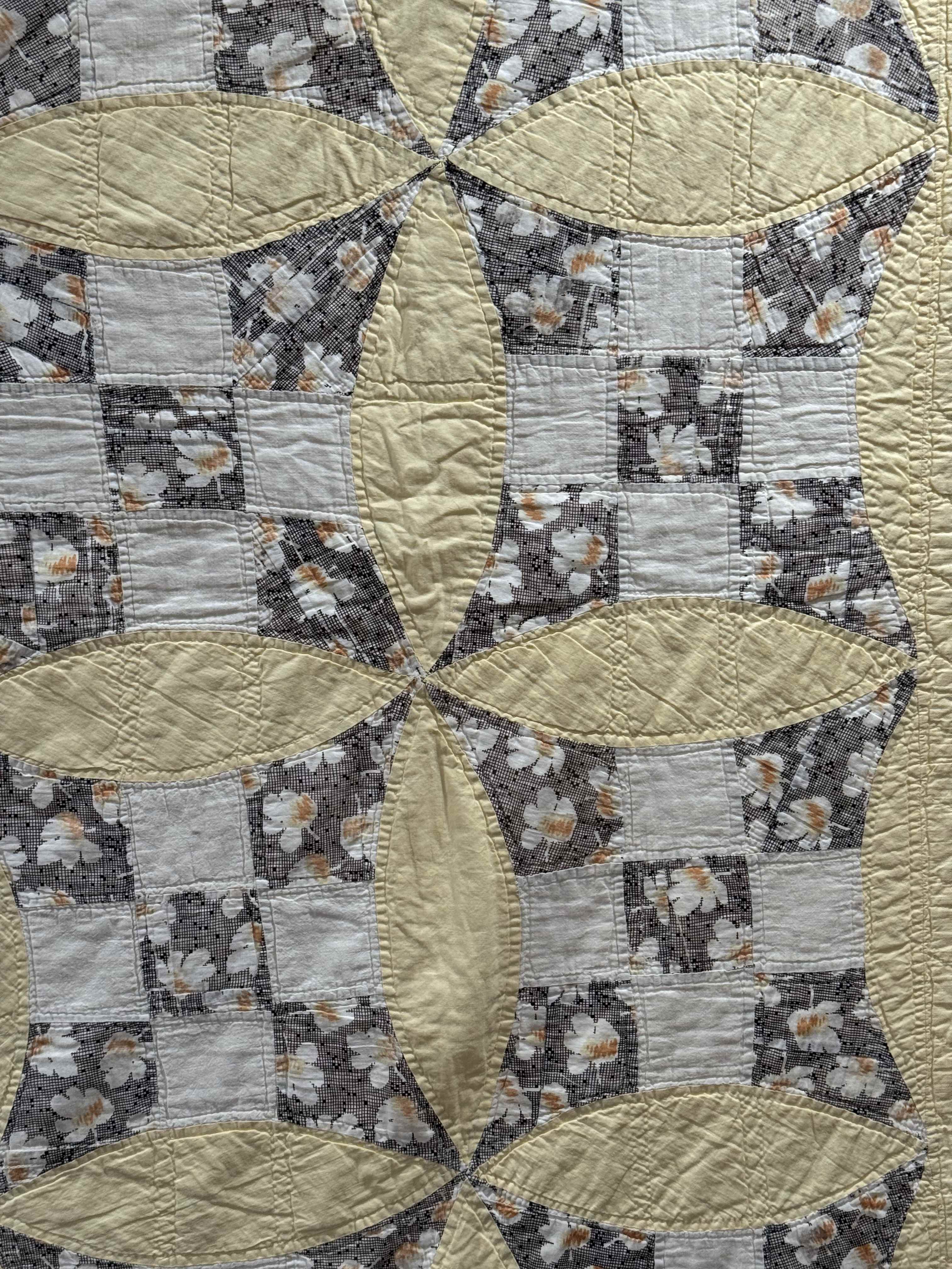 Vintage Quilt Glorified Nine Patch Yellow