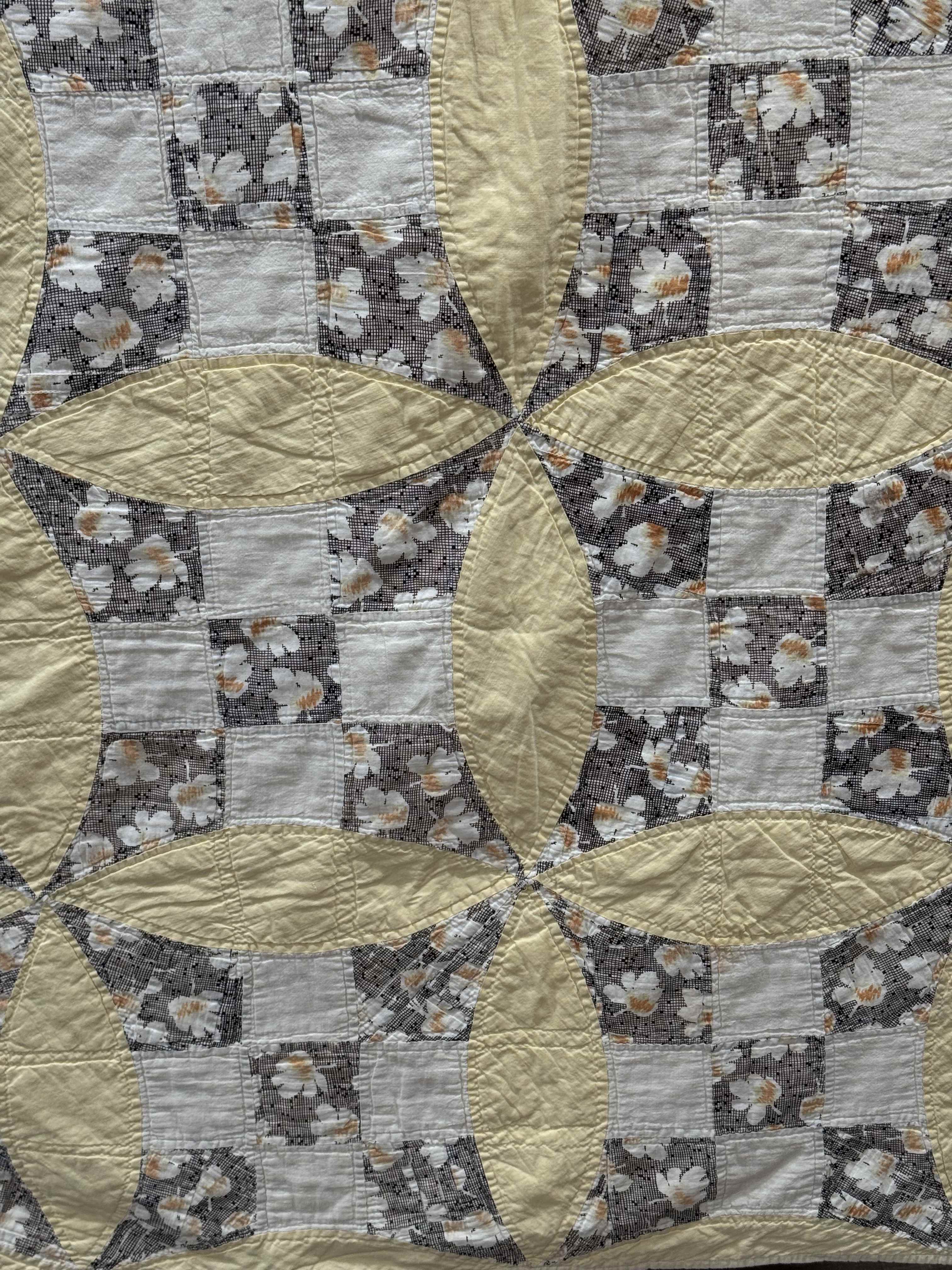 Vintage Quilt Glorified Nine Patch Yellow