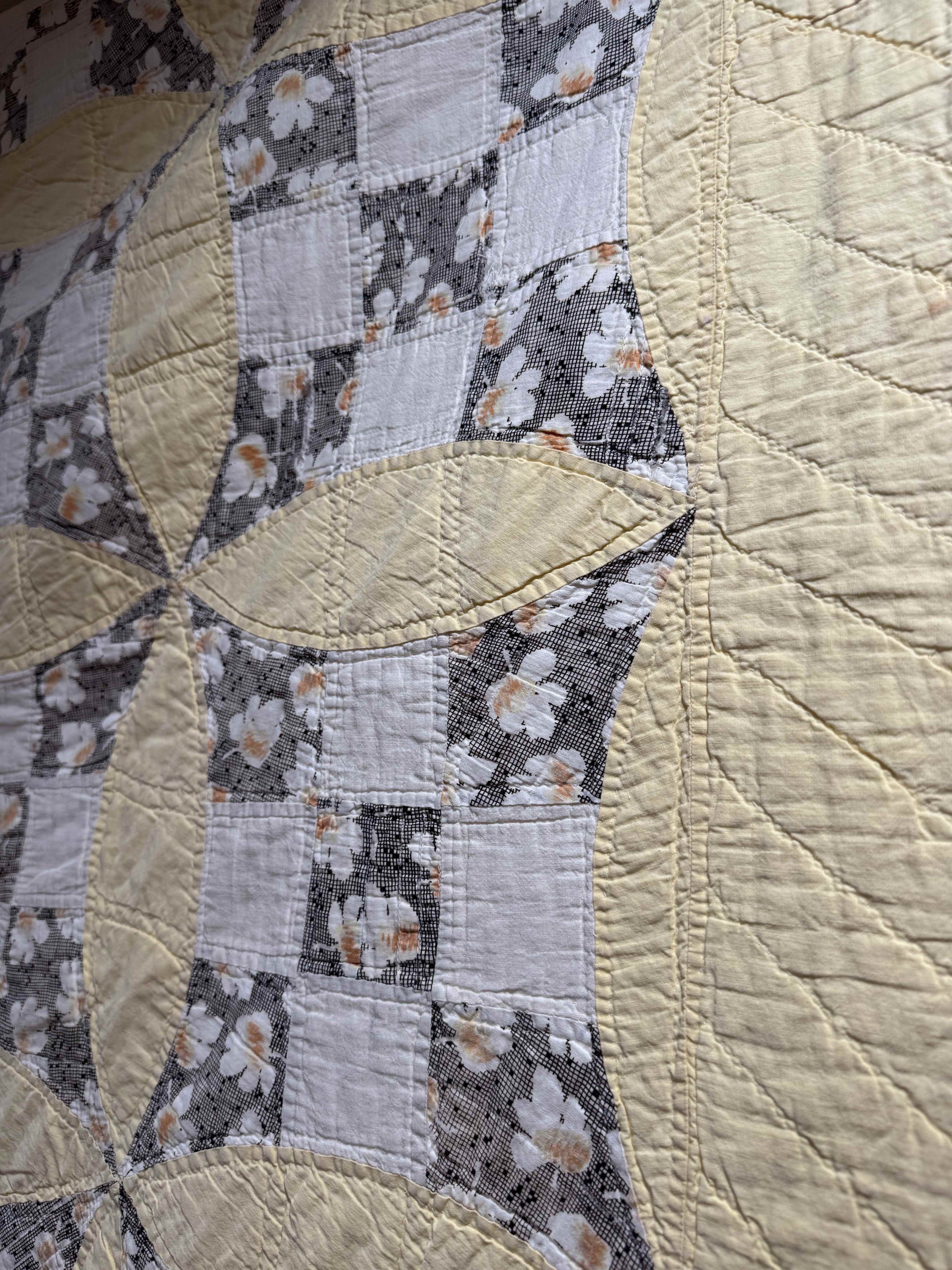 Vintage Quilt Glorified Nine Patch Yellow