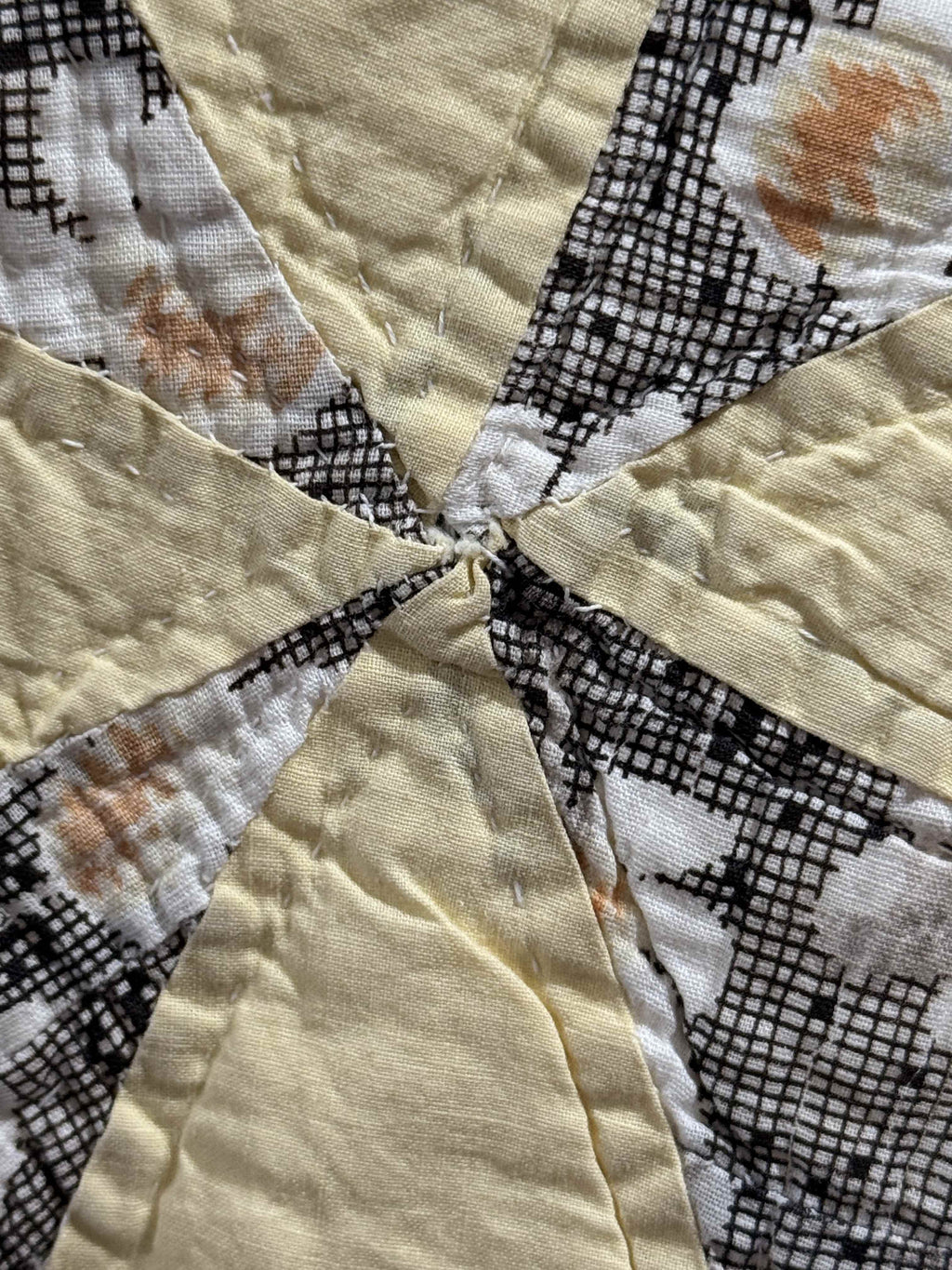 Vintage Quilt Glorified Nine Patch Yellow