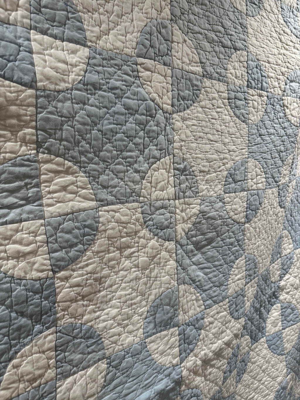 **SOLD** Vintage Old Mill Wheel Quilt **SOLD**