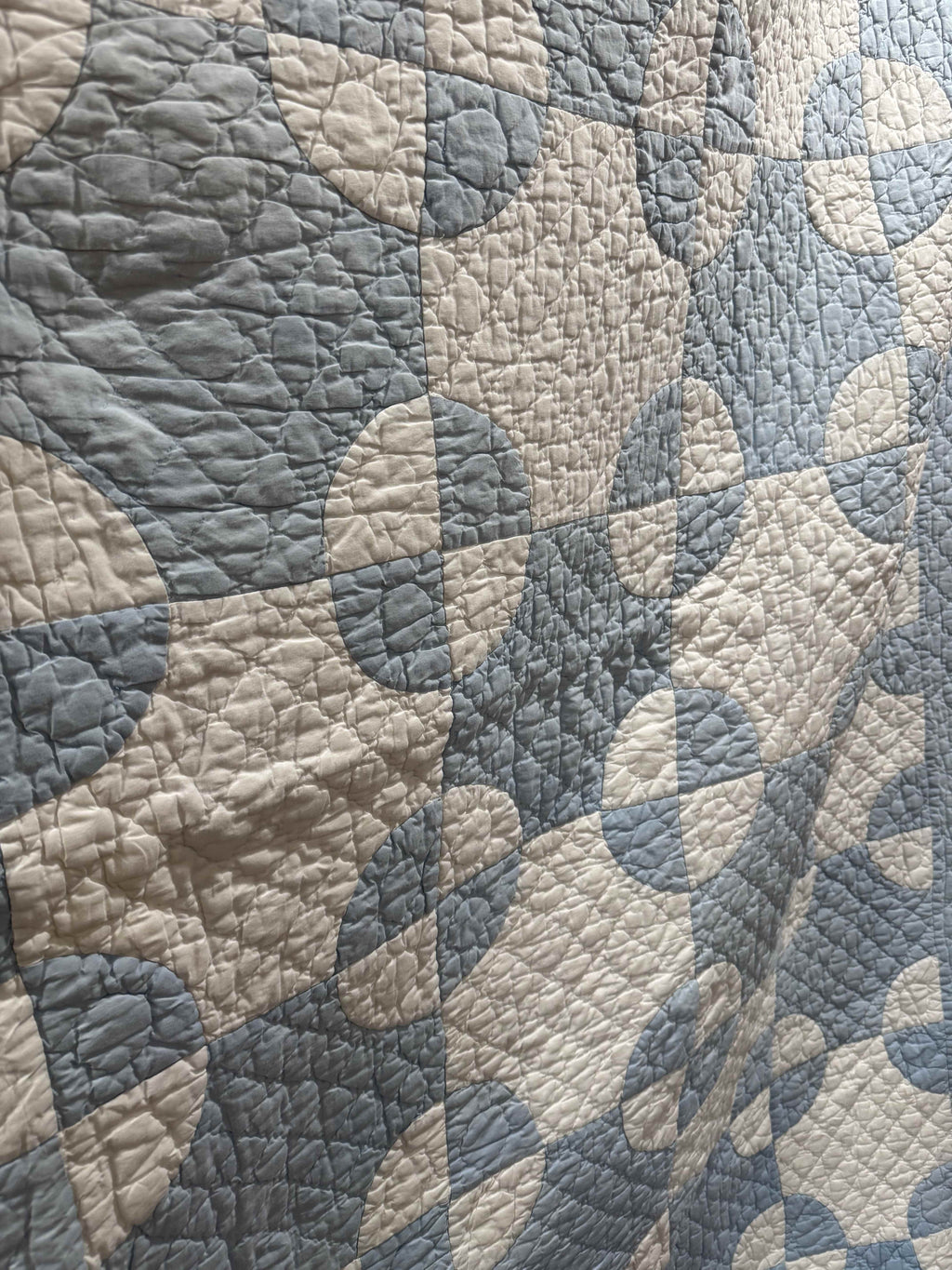 **SOLD** Vintage Old Mill Wheel Quilt **SOLD**