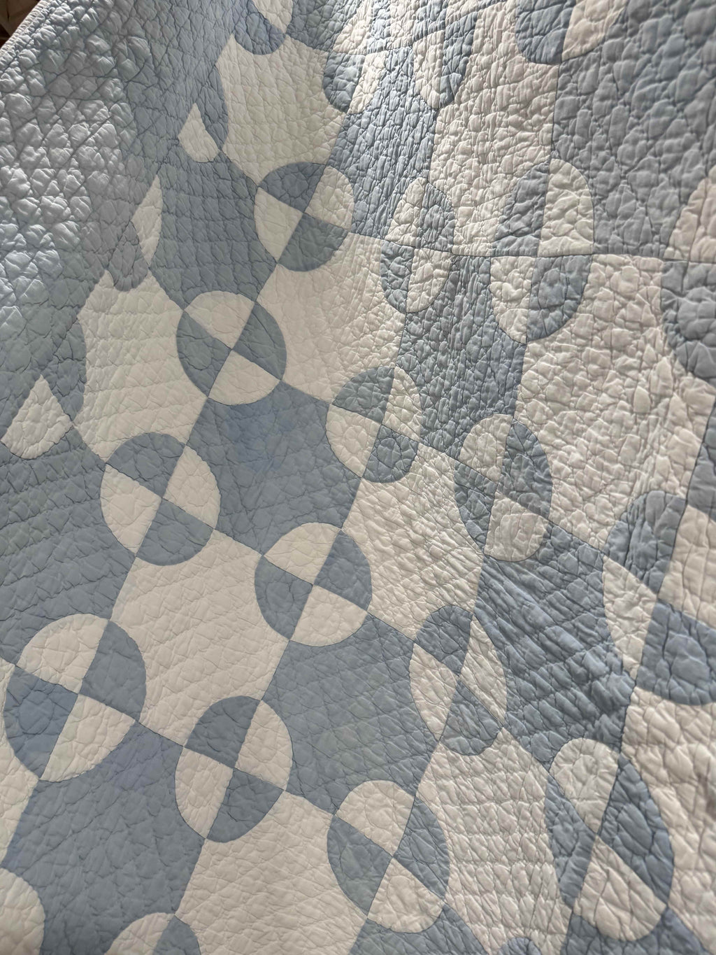 **SOLD** Vintage Old Mill Wheel Quilt **SOLD**