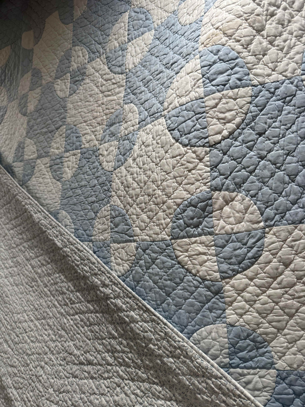 **SOLD** Vintage Old Mill Wheel Quilt **SOLD**