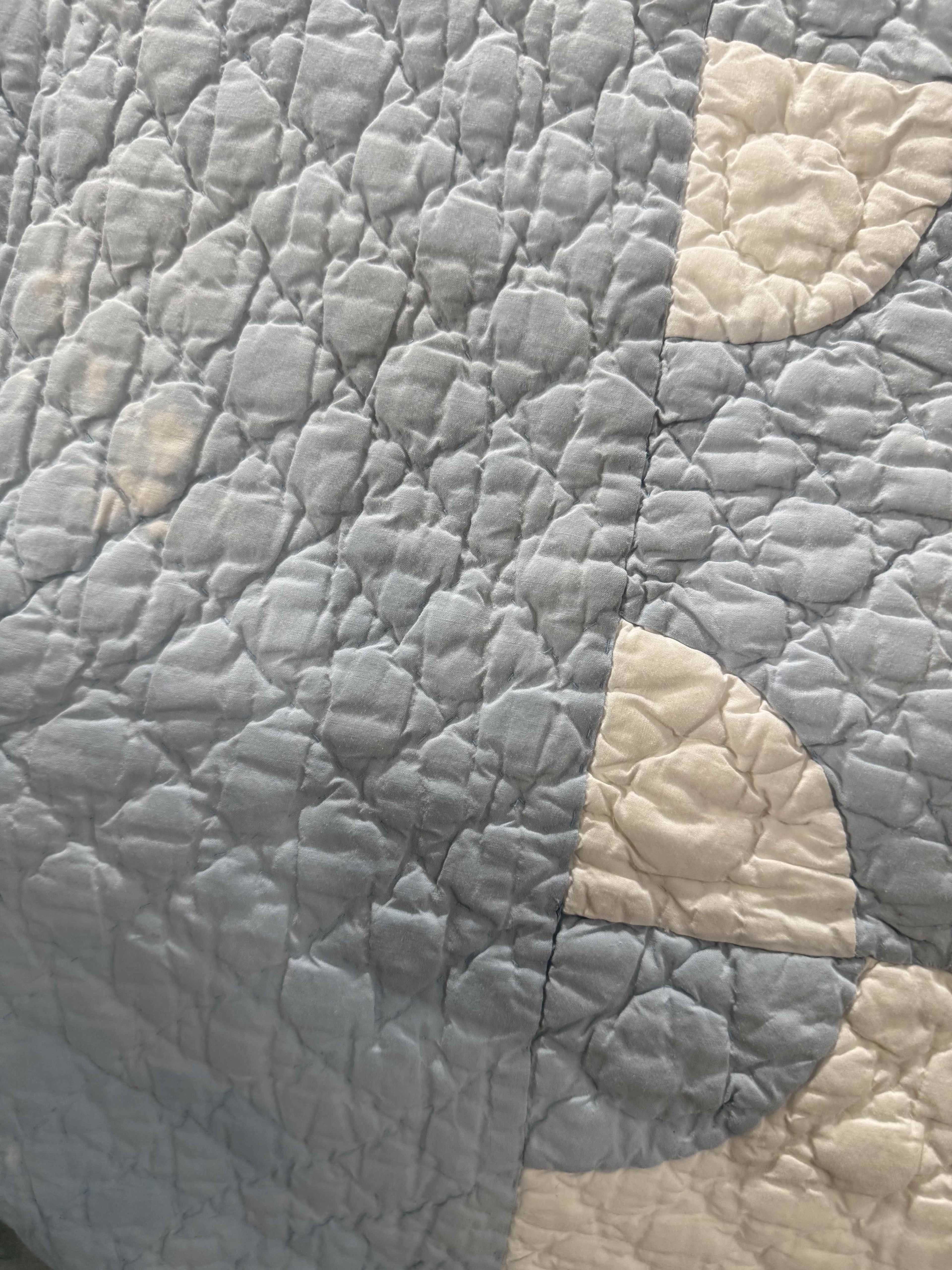 **SOLD** Vintage Old Mill Wheel Quilt **SOLD**