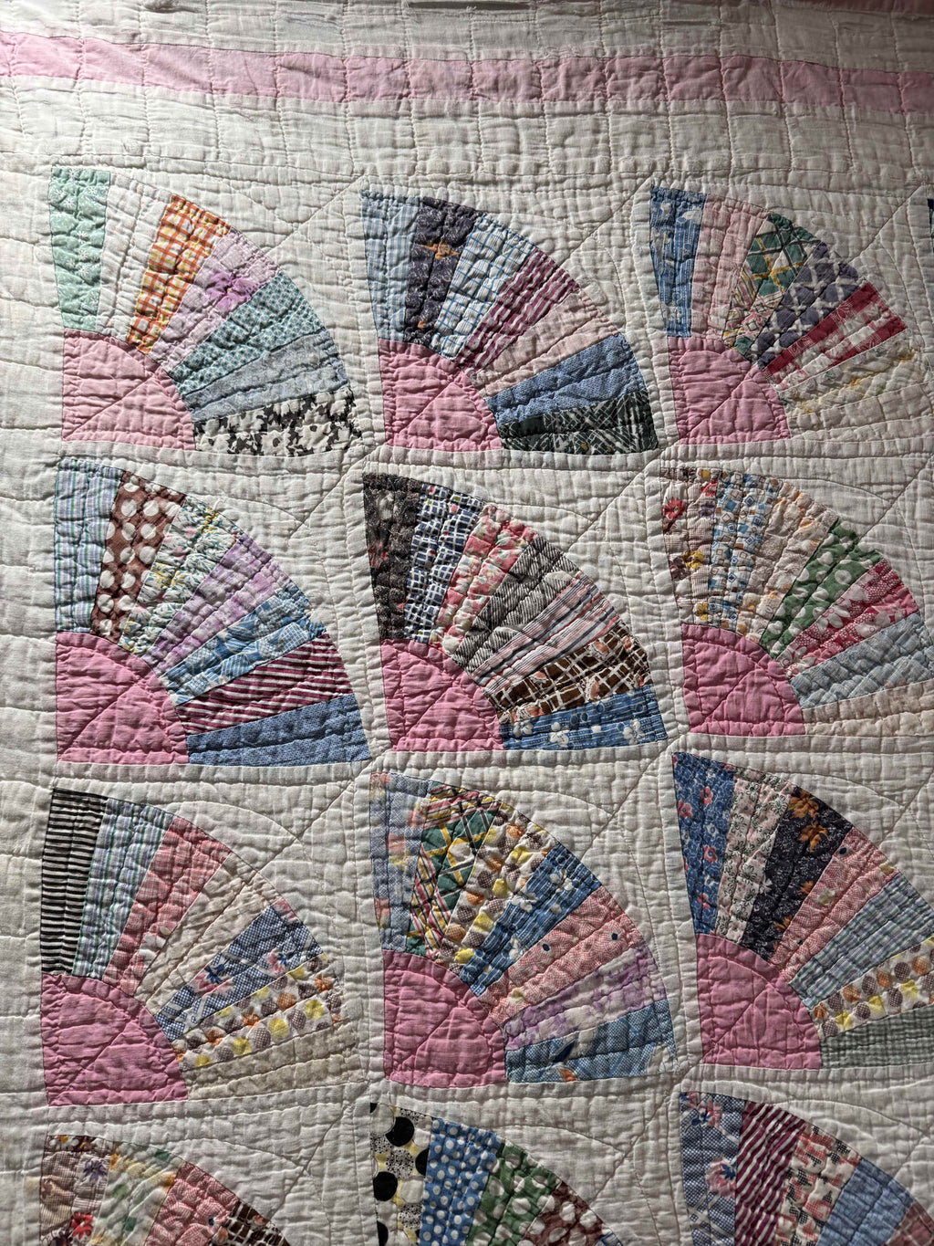 **SOLD** Vintage Grandmother's Fan Pink Feed Sack Quilt **SOLD**