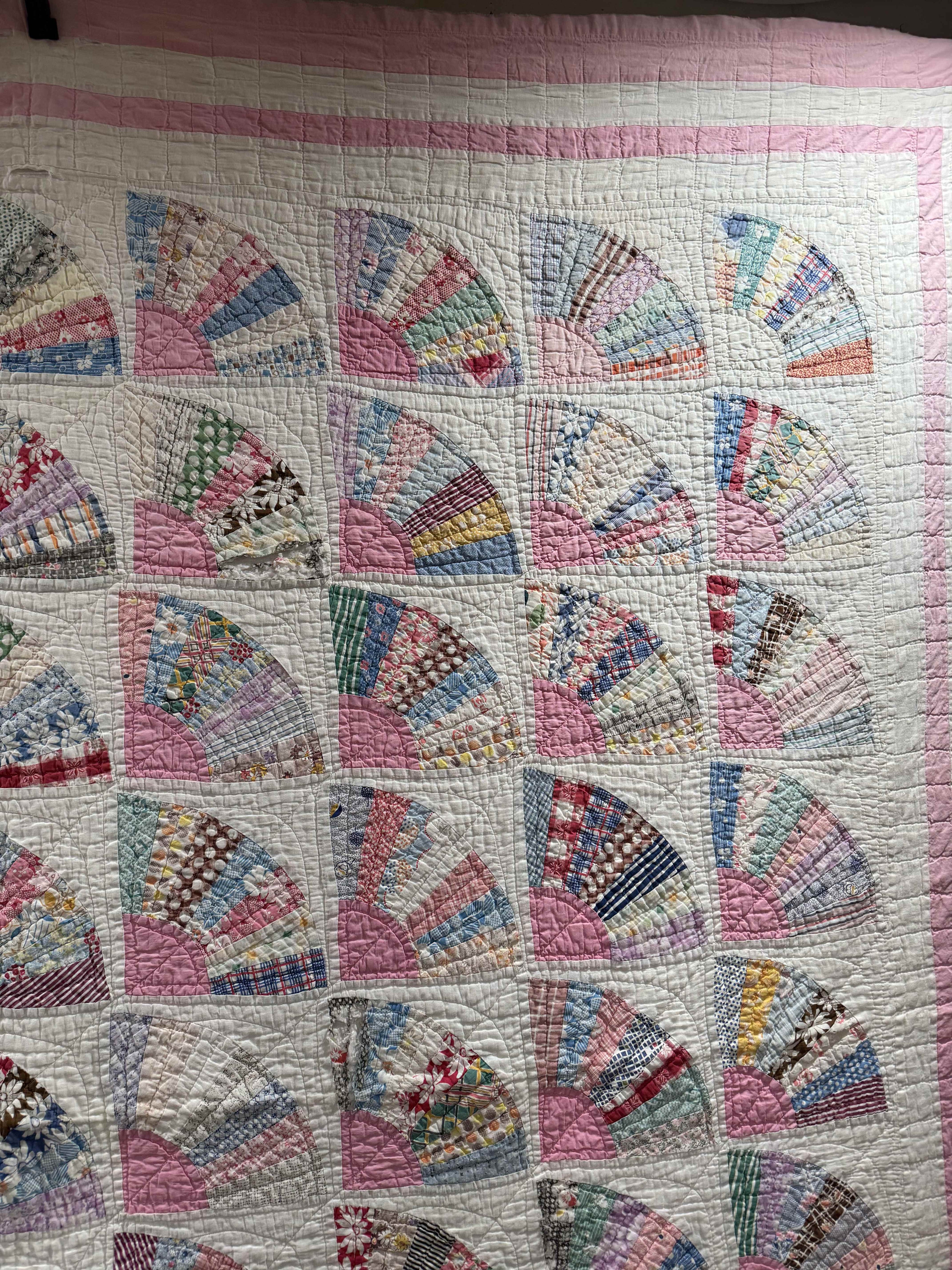 **SOLD** Vintage Grandmother's Fan Pink Feed Sack Quilt **SOLD**