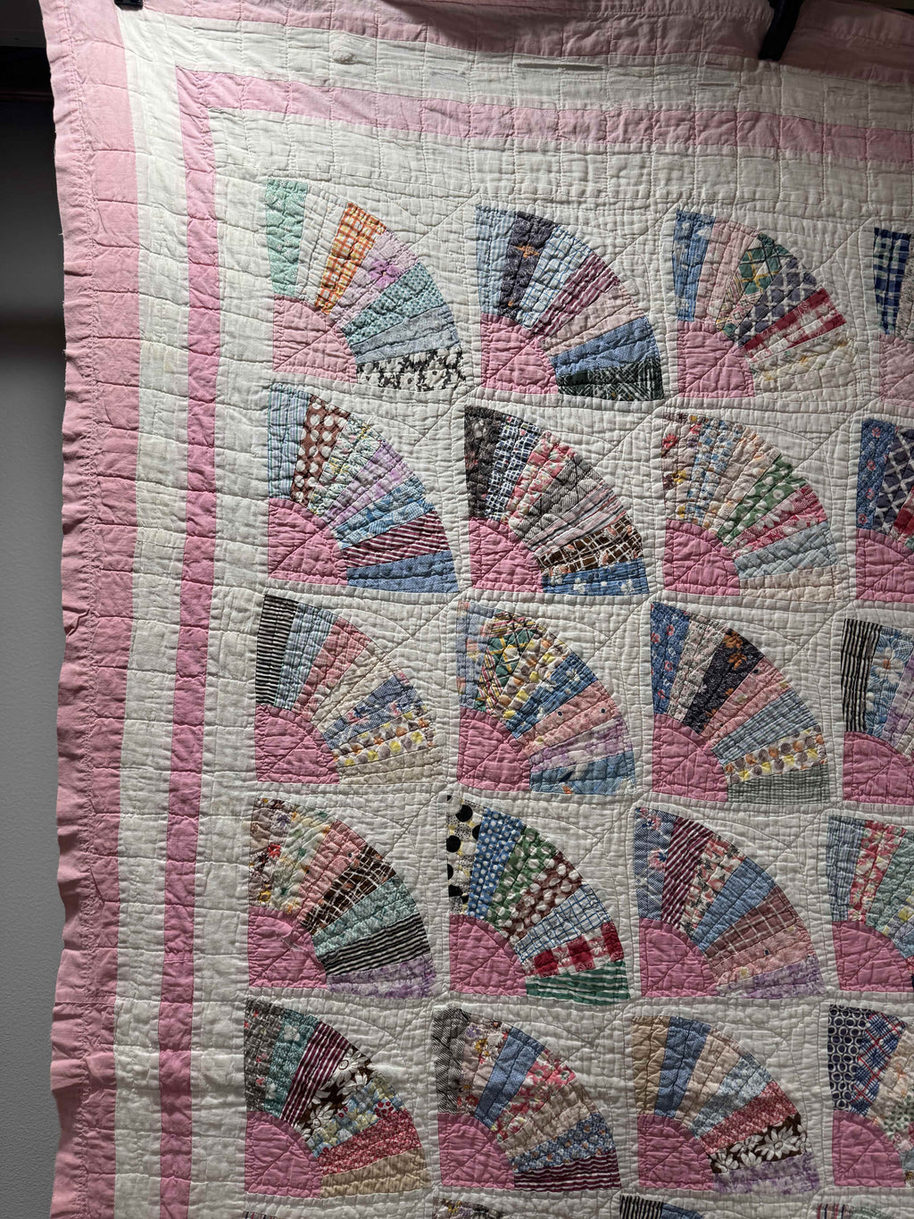**SOLD** Vintage Grandmother's Fan Pink Feed Sack Quilt **SOLD**