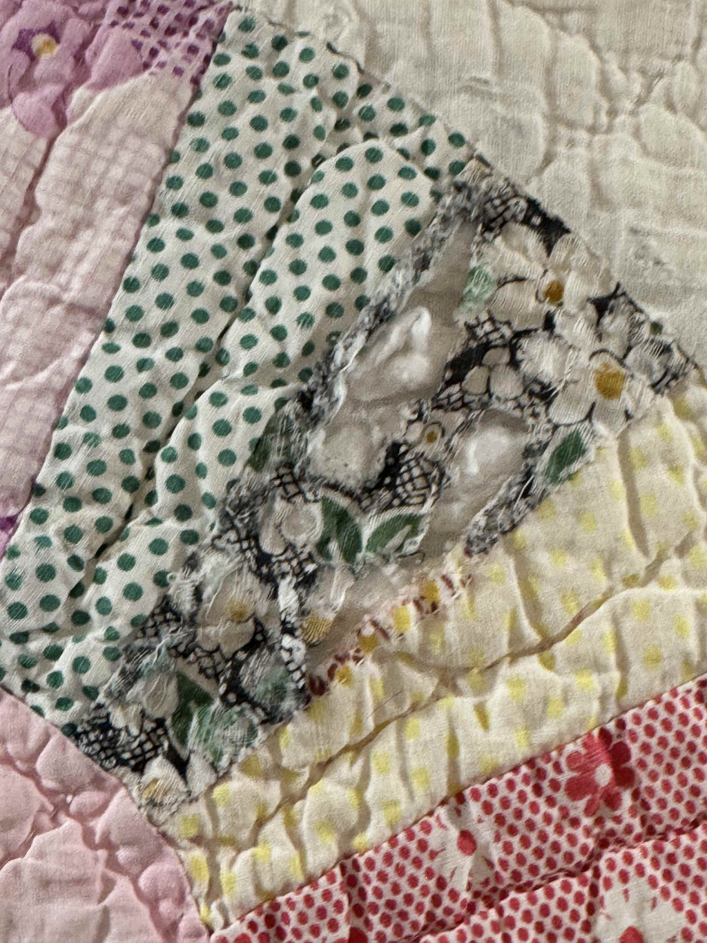 **SOLD** Vintage Grandmother's Fan Pink Feed Sack Quilt **SOLD**