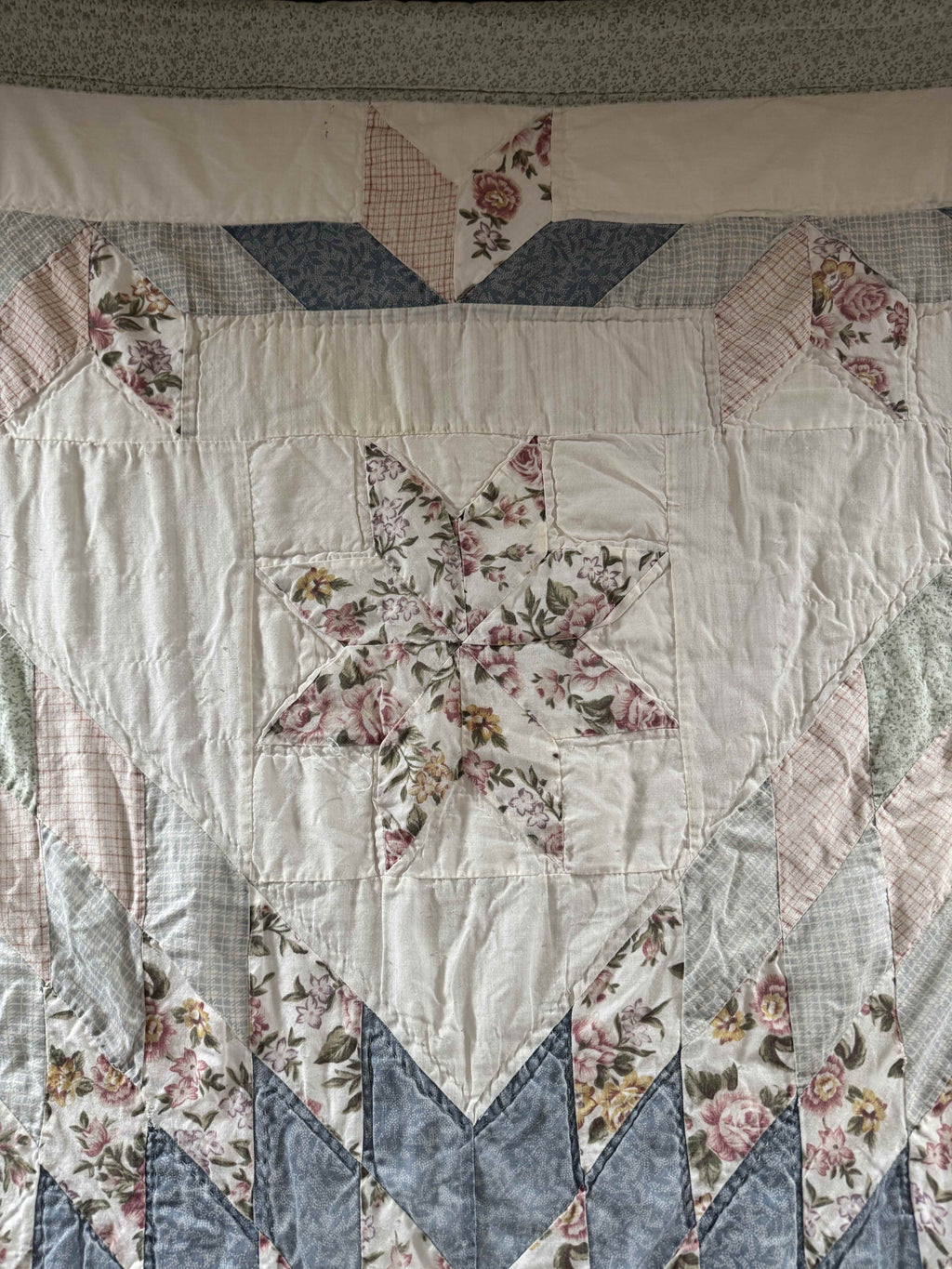 Vintage Lonestar Cutter Quilt
