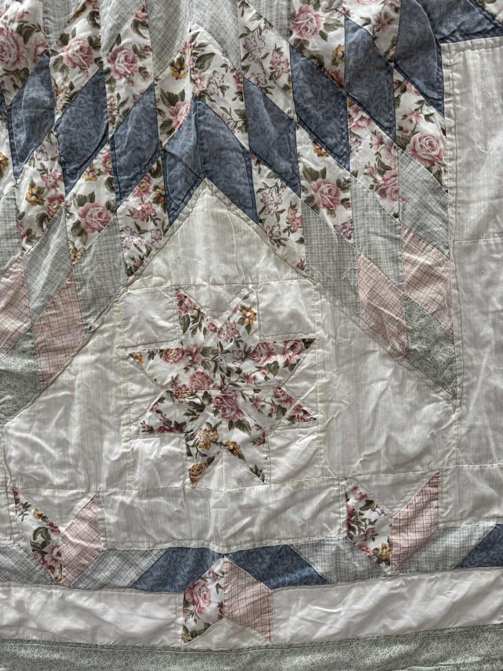 Vintage Lonestar Cutter Quilt