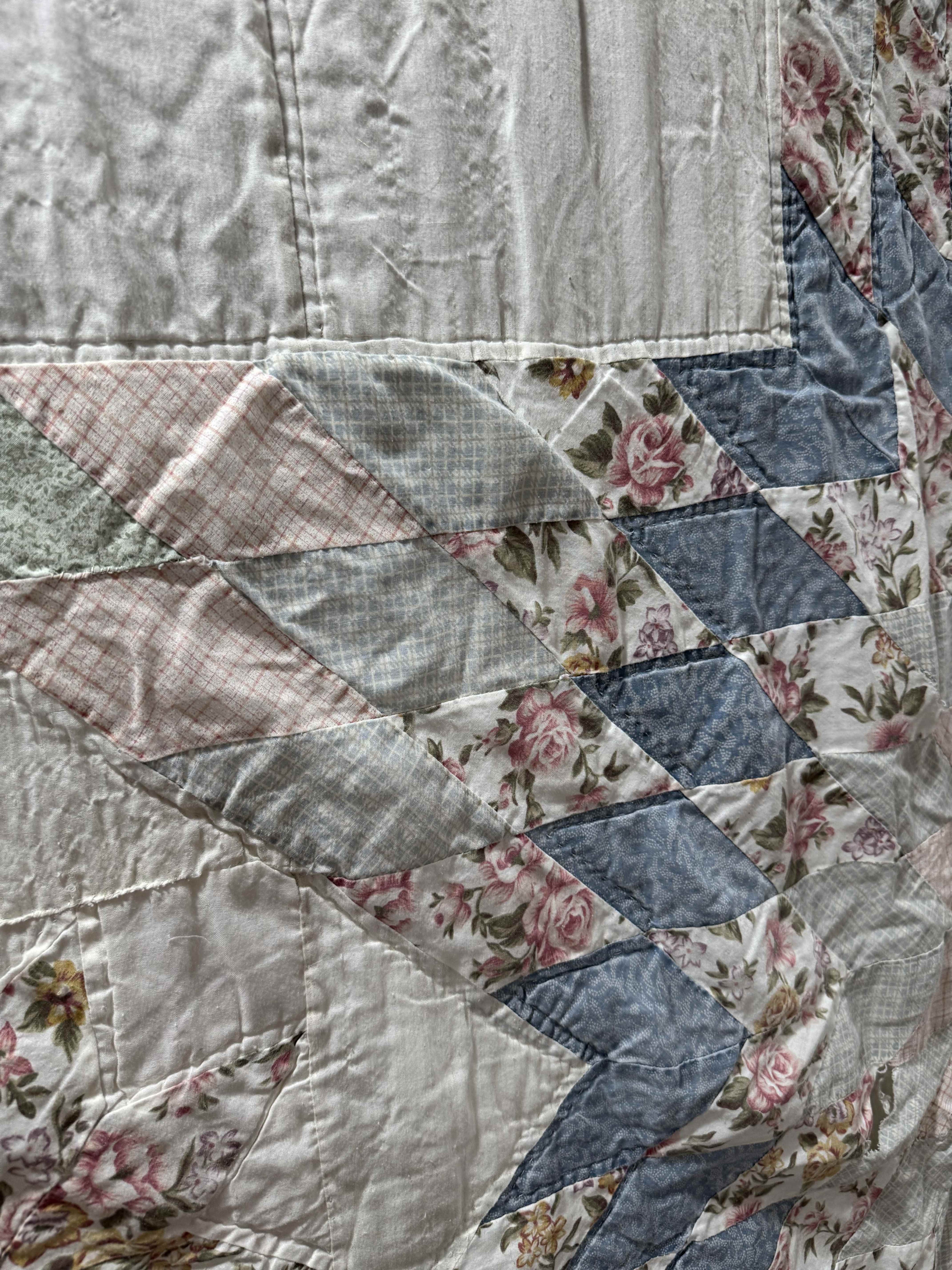 Vintage Lonestar Cutter Quilt