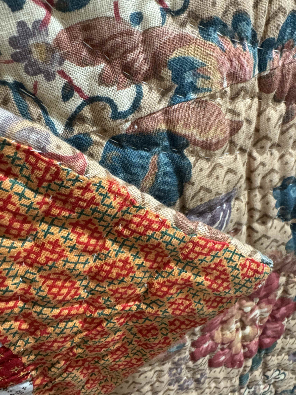 ** SOLD CUTTER - Vintage Orange Dresden Plate - CUTTER **SOLD