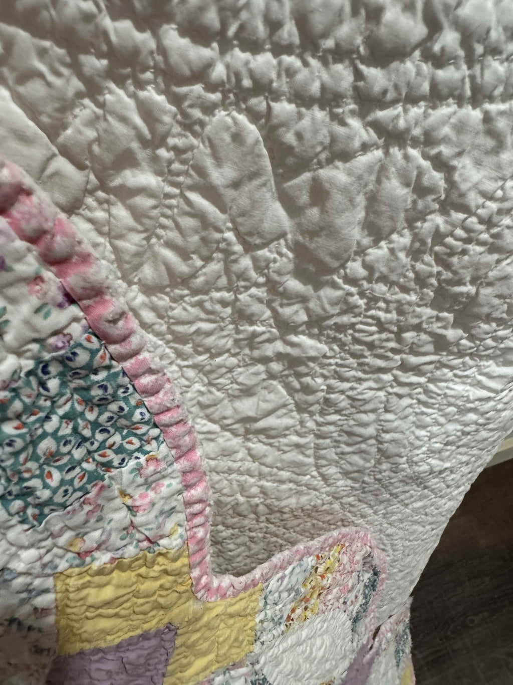 Vintage Double Wedding Ring Quilt