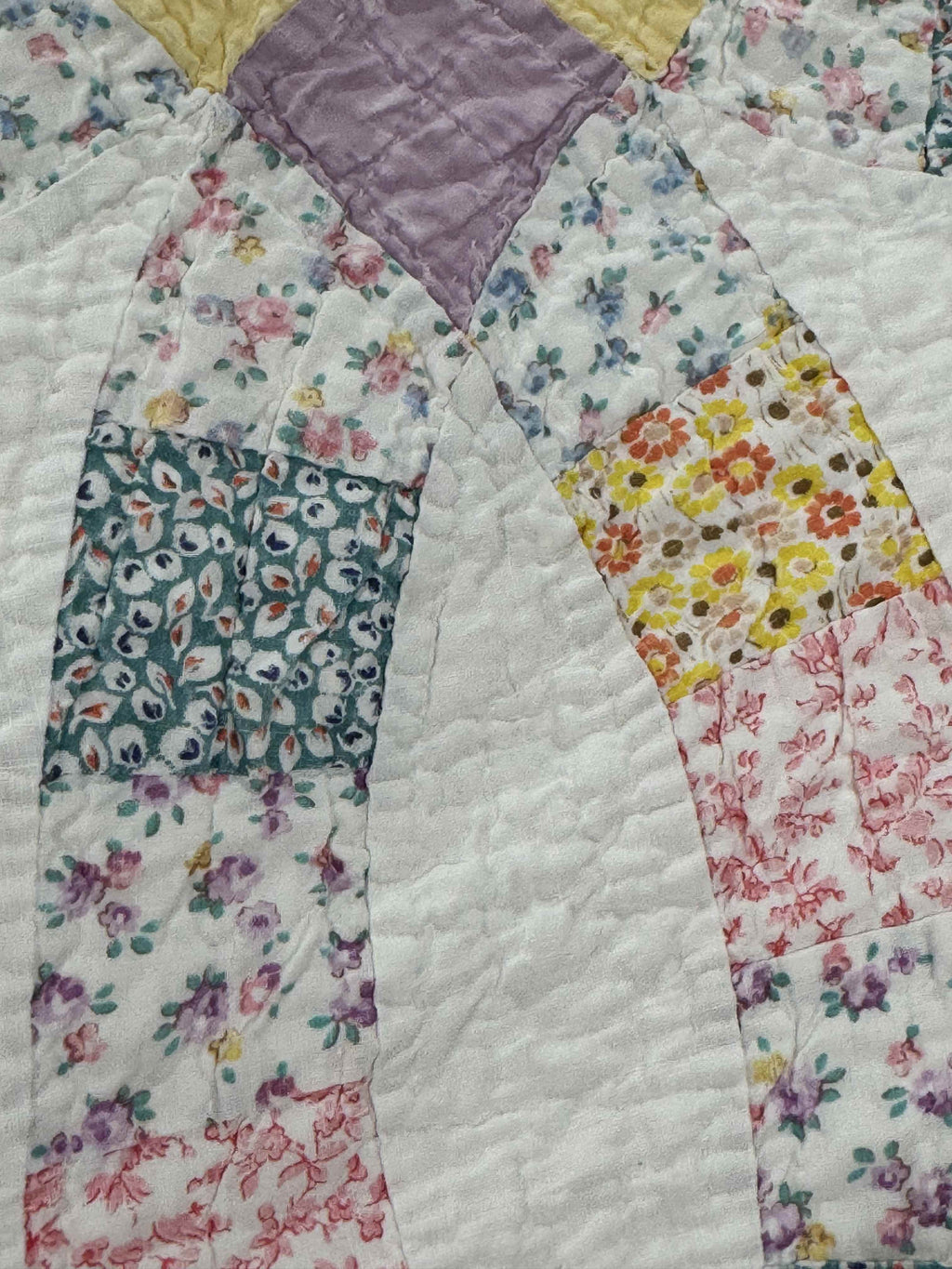Vintage Double Wedding Ring Quilt