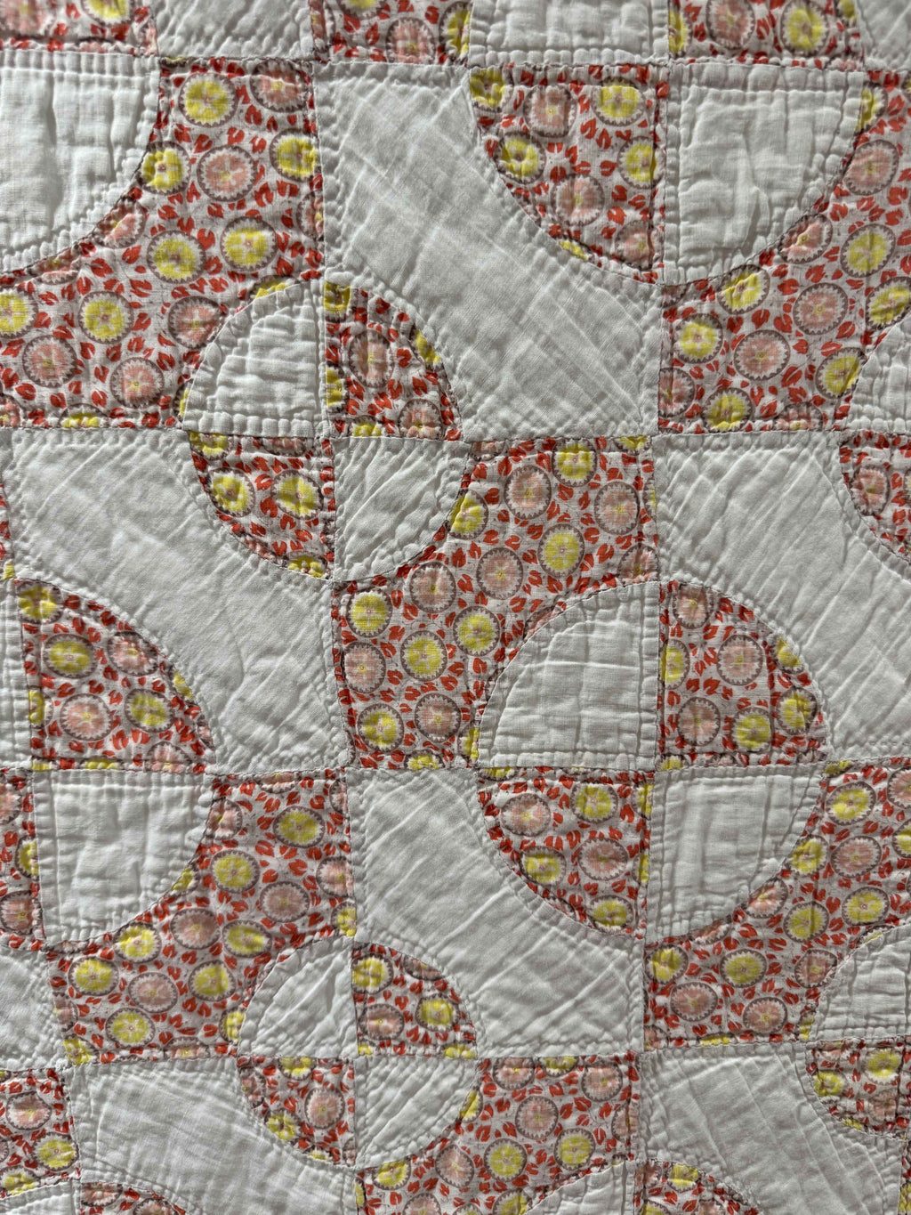 Vintage Drunkard's Path Quilt