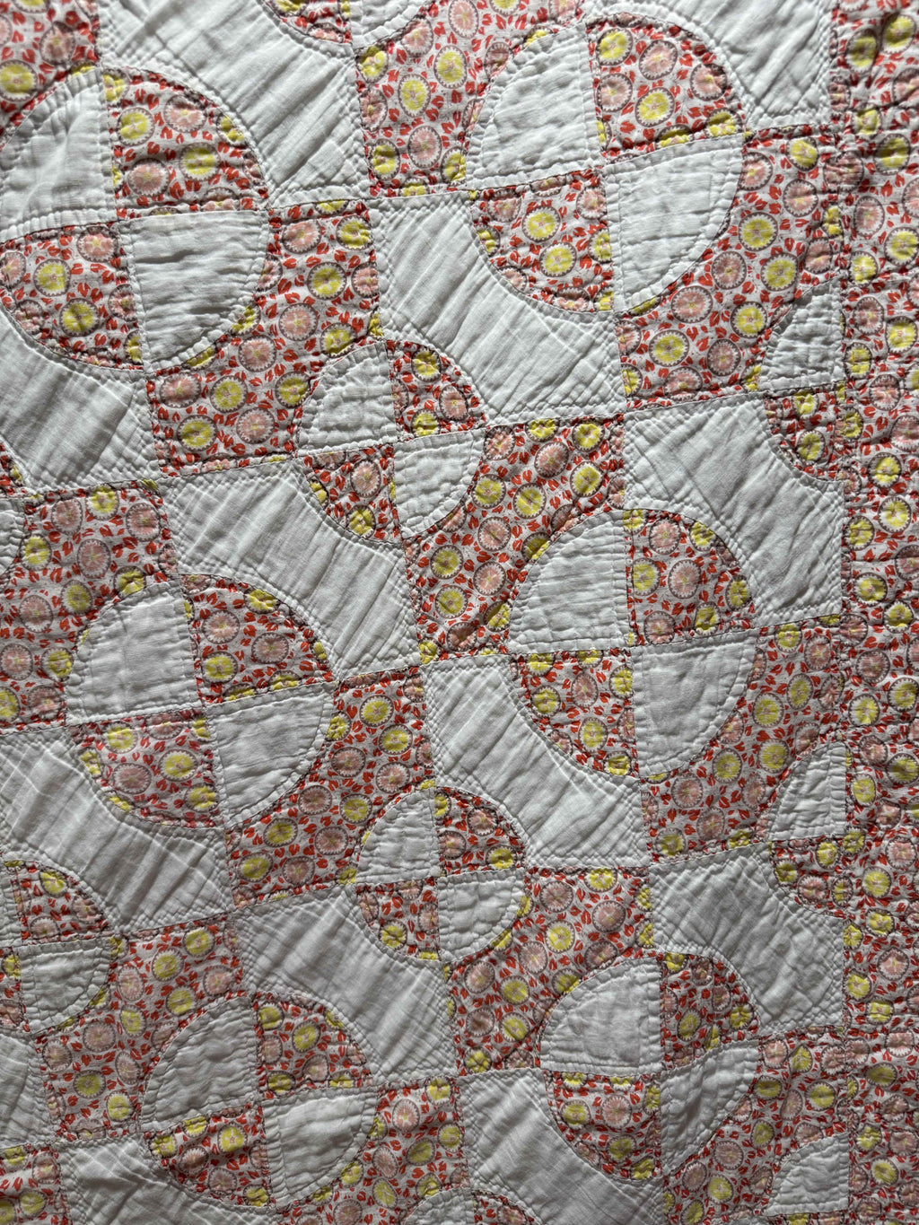 Vintage Drunkard's Path Quilt
