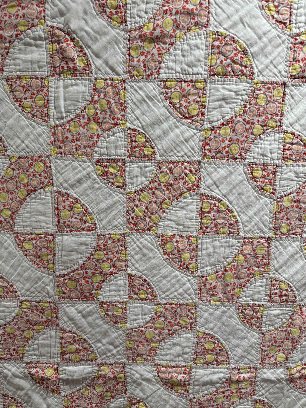 Vintage Drunkard's Path Quilt