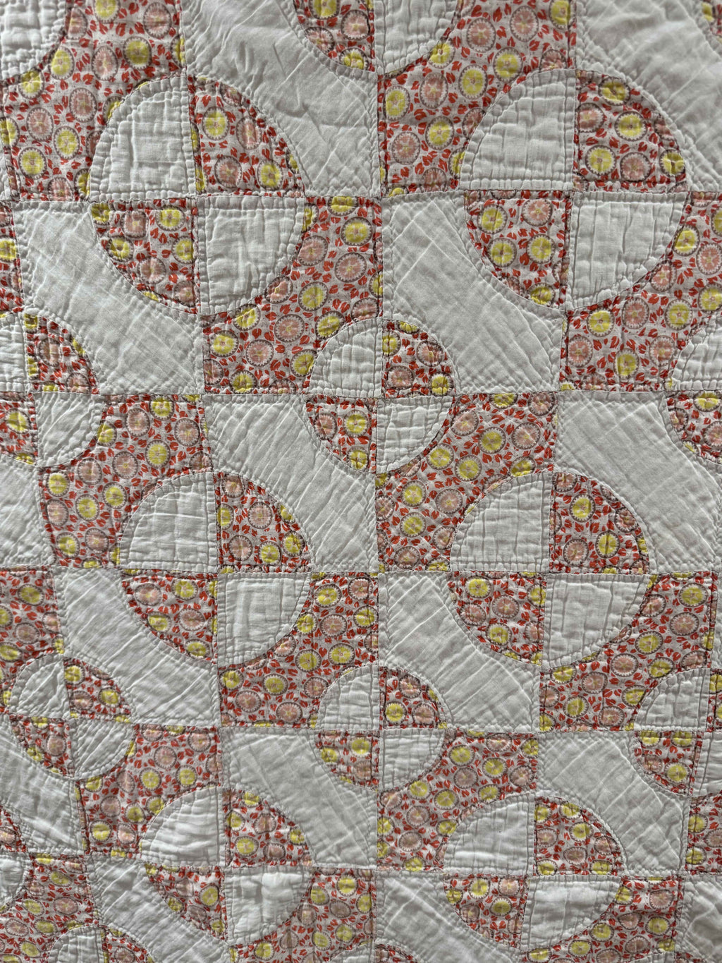 Vintage Drunkard's Path Quilt