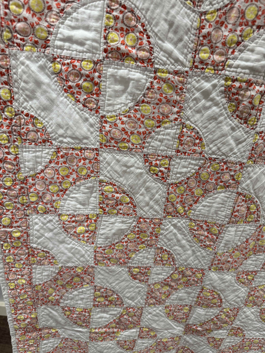 Vintage Drunkard's Path Quilt