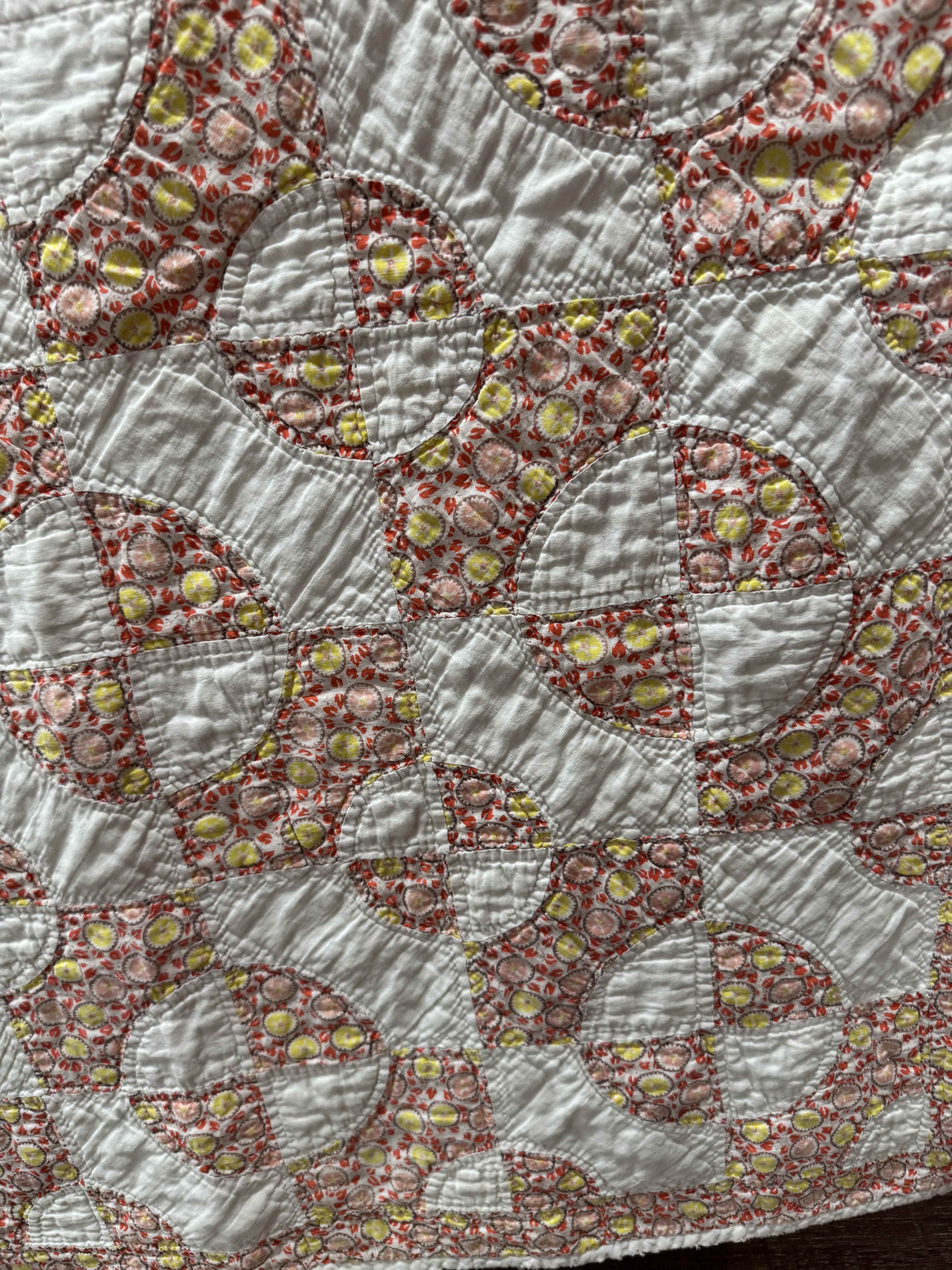 Vintage Drunkard's Path Quilt