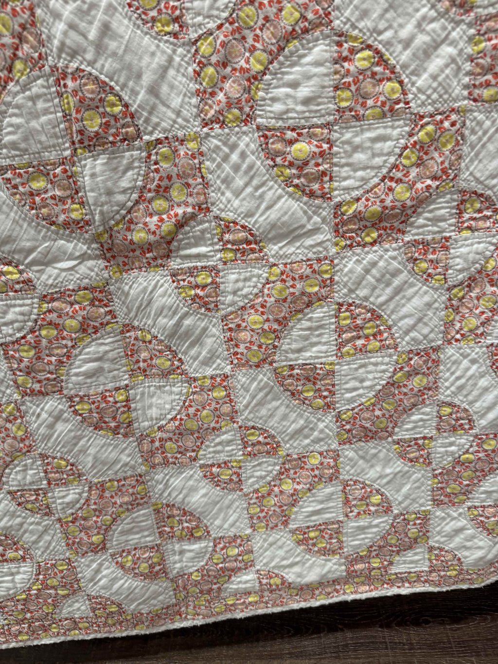 Vintage Drunkard's Path Quilt