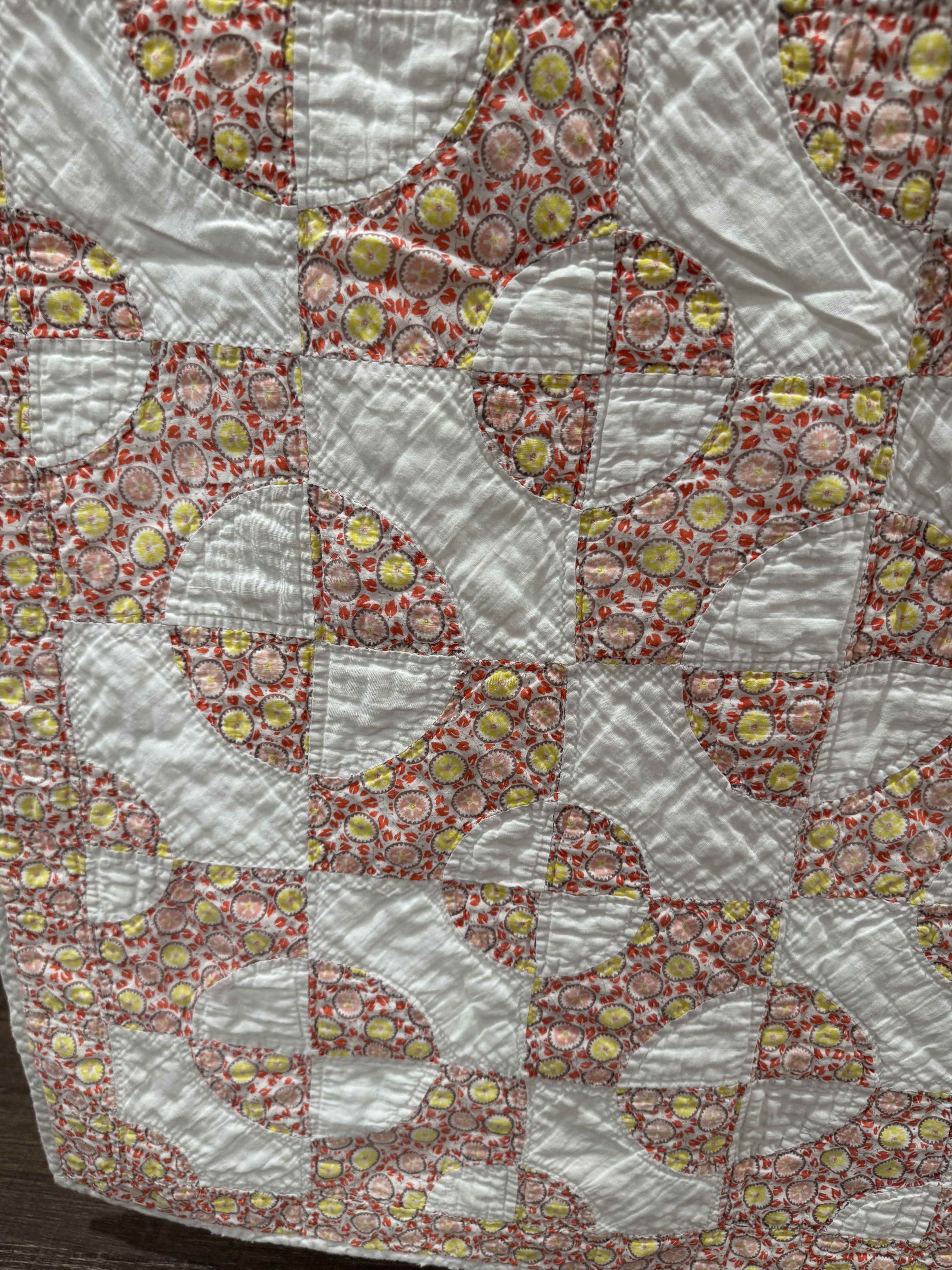 Vintage Drunkard's Path Quilt