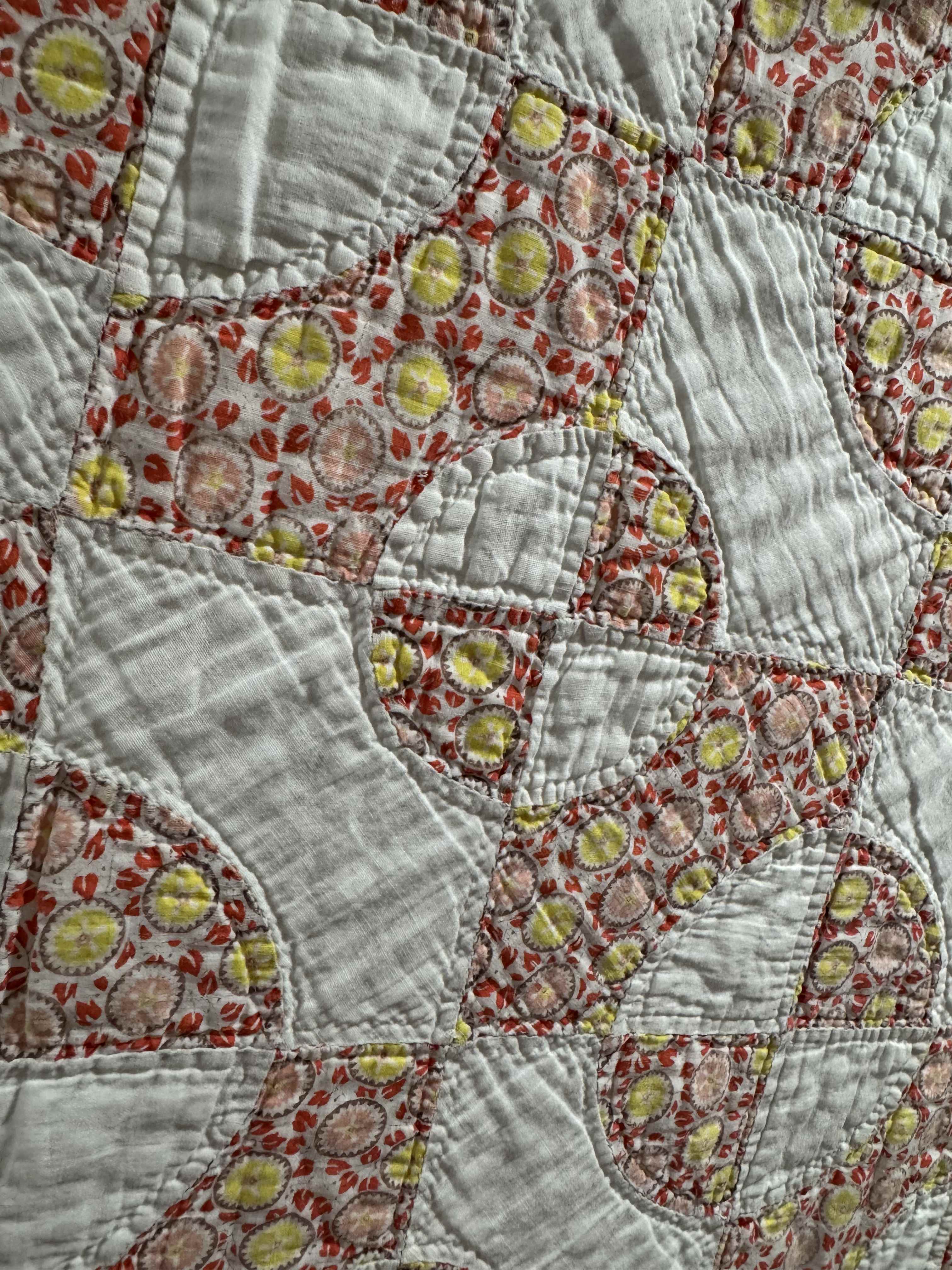Vintage Drunkard's Path Quilt