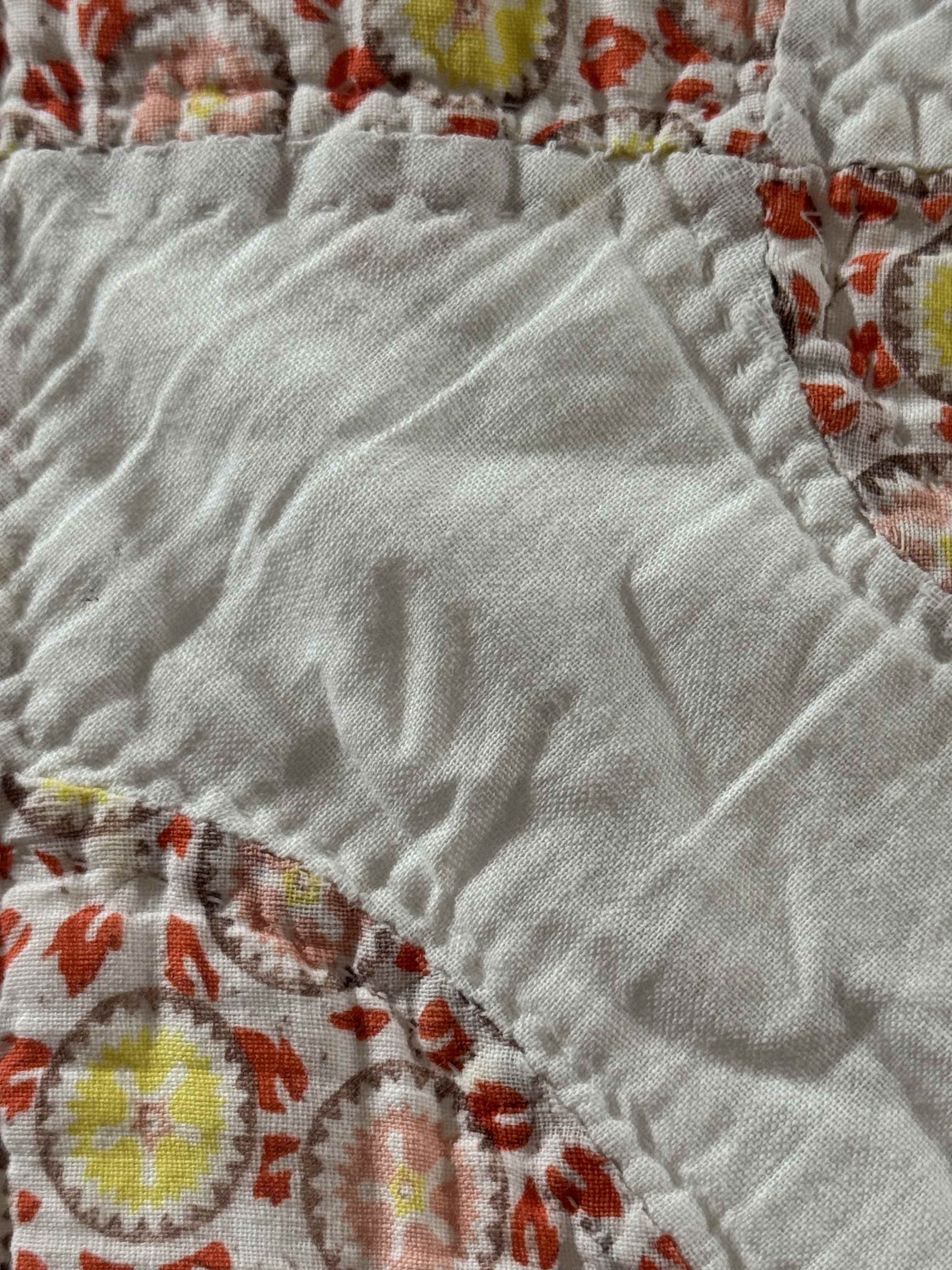 Vintage Drunkard's Path Quilt