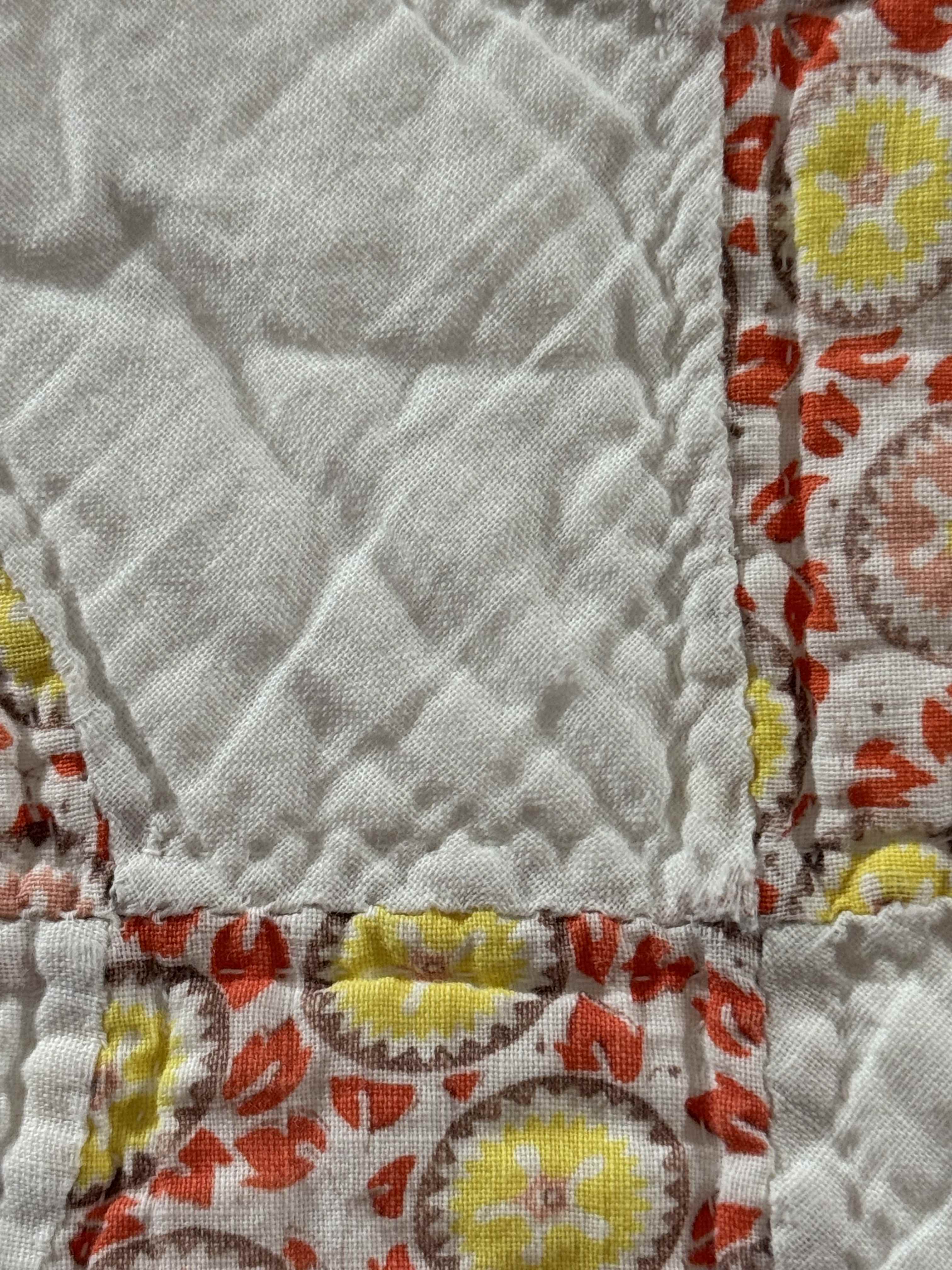 Vintage Drunkard's Path Quilt
