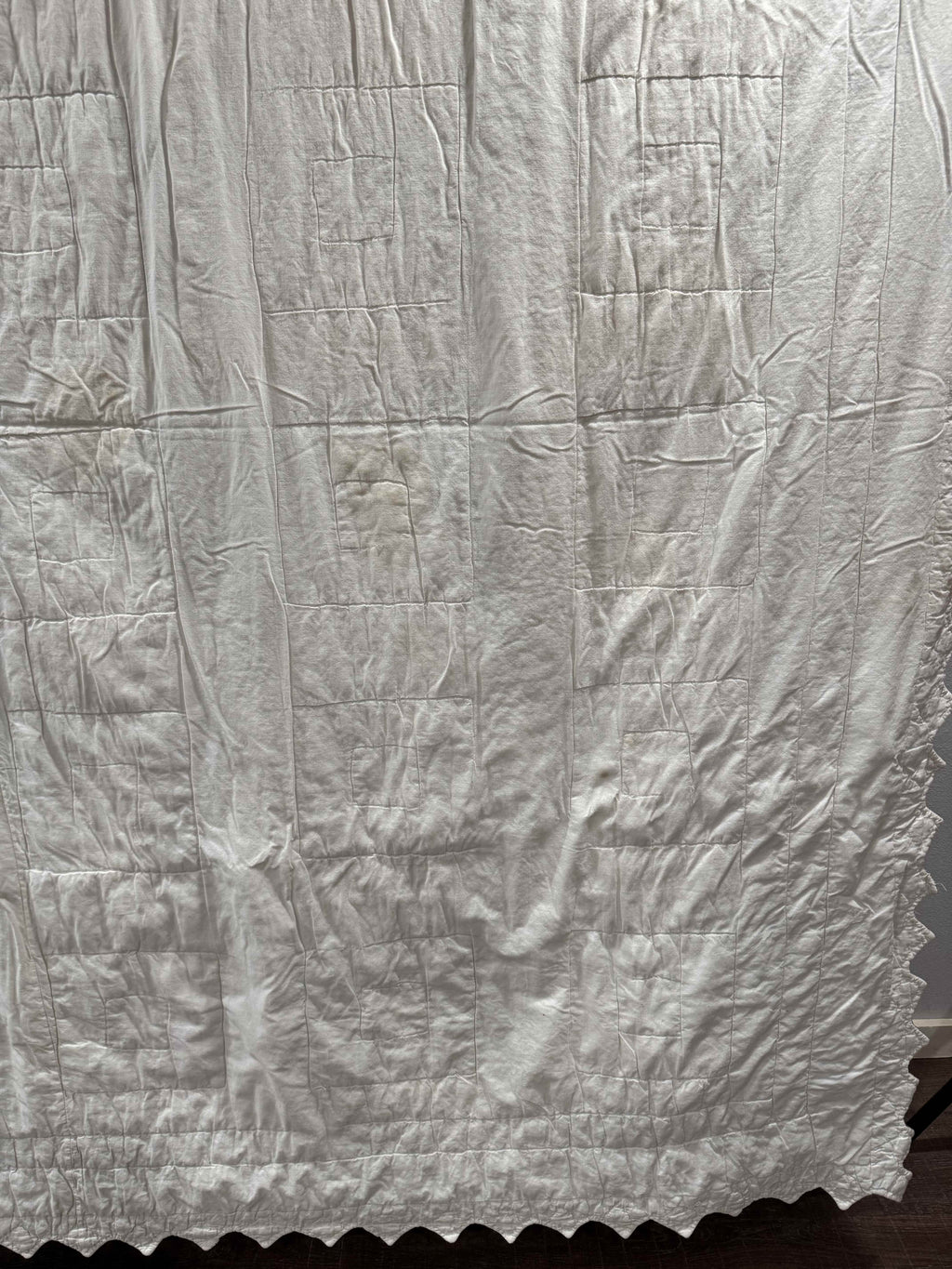 Vintage Log Cabin Quilt