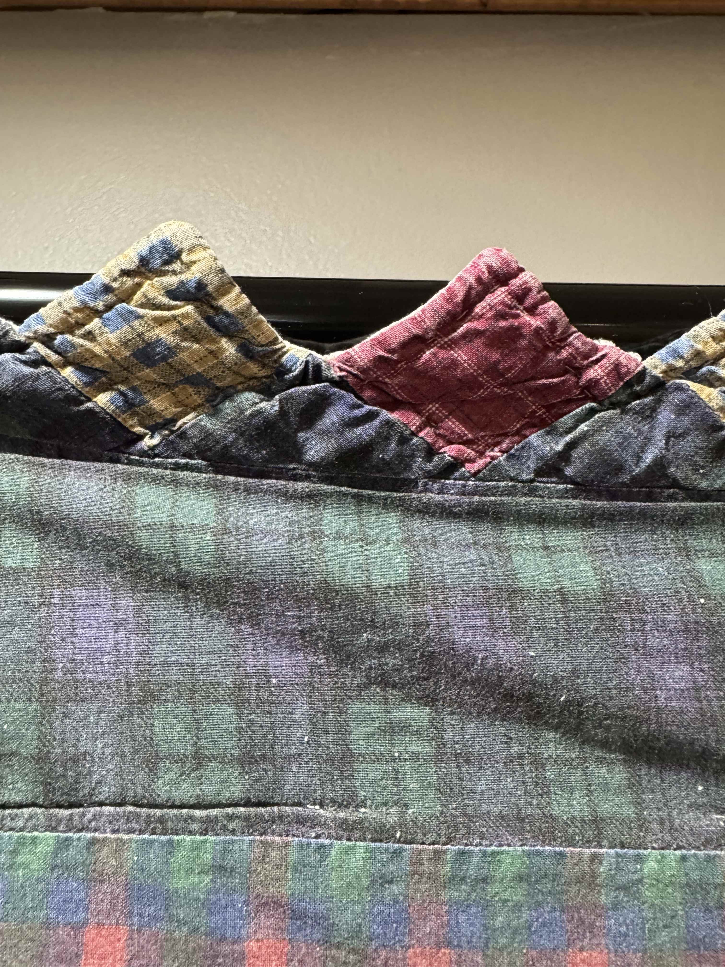 Vintage Log Cabin Quilt