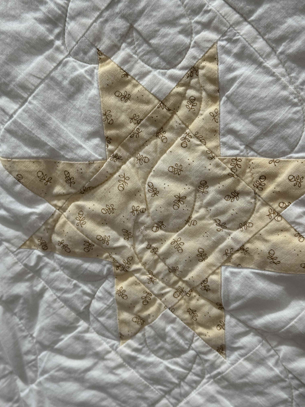 Vintage Ohio Star Variation Quilt