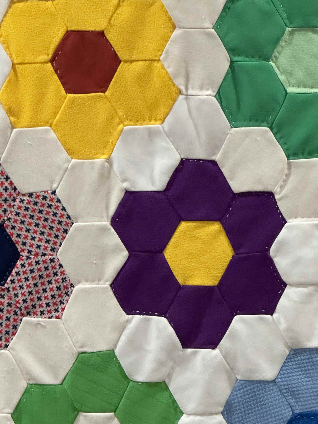 Vintage Grandmother's Flower Garden Quilt