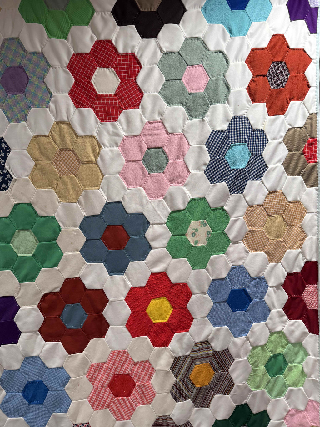 Vintage Grandmother's Flower Garden Quilt
