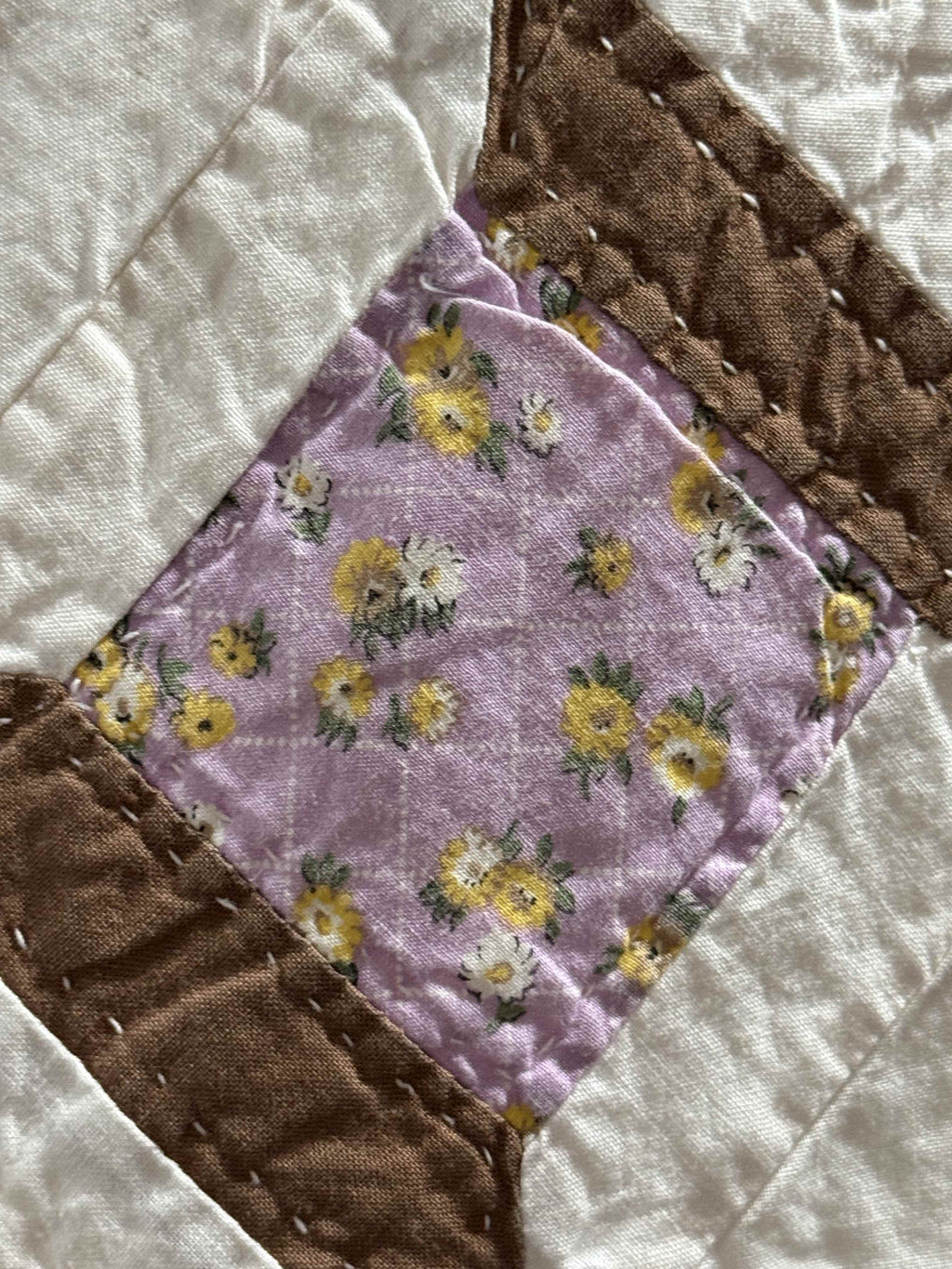 Vintage Snowball Lattice Quilt