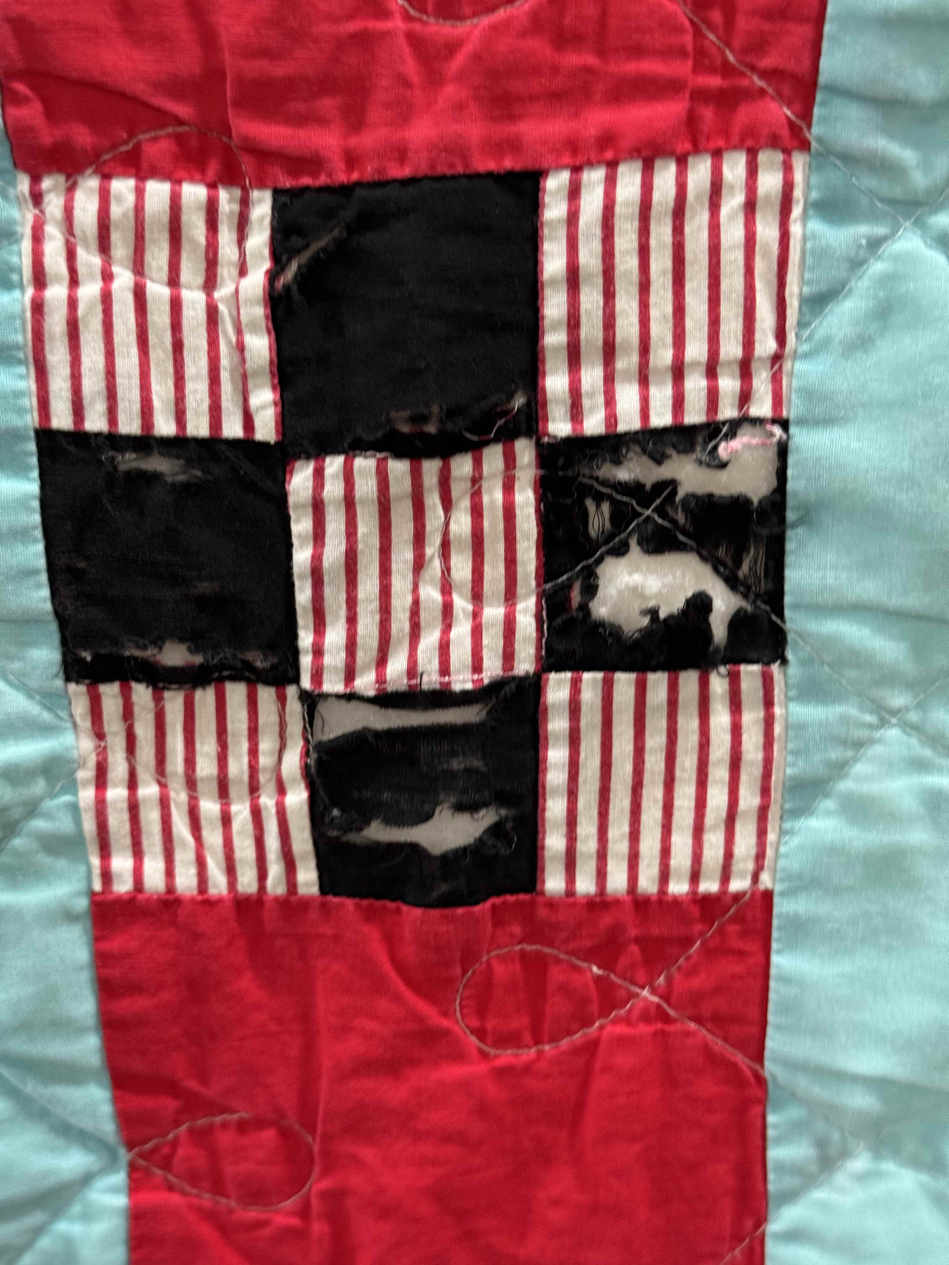 Vintage Nine Patch Quilt