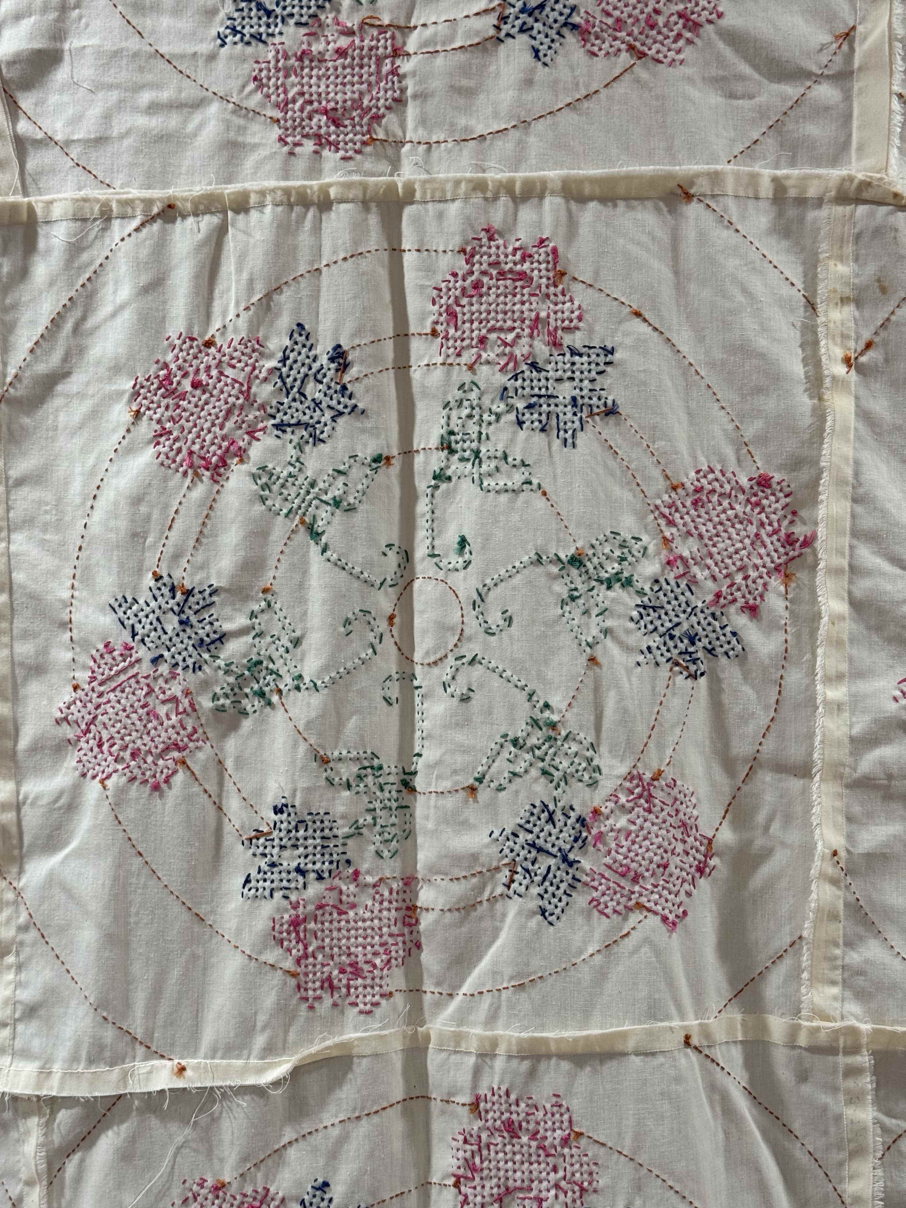Vintage Embroidered Mauve with Crowns Top