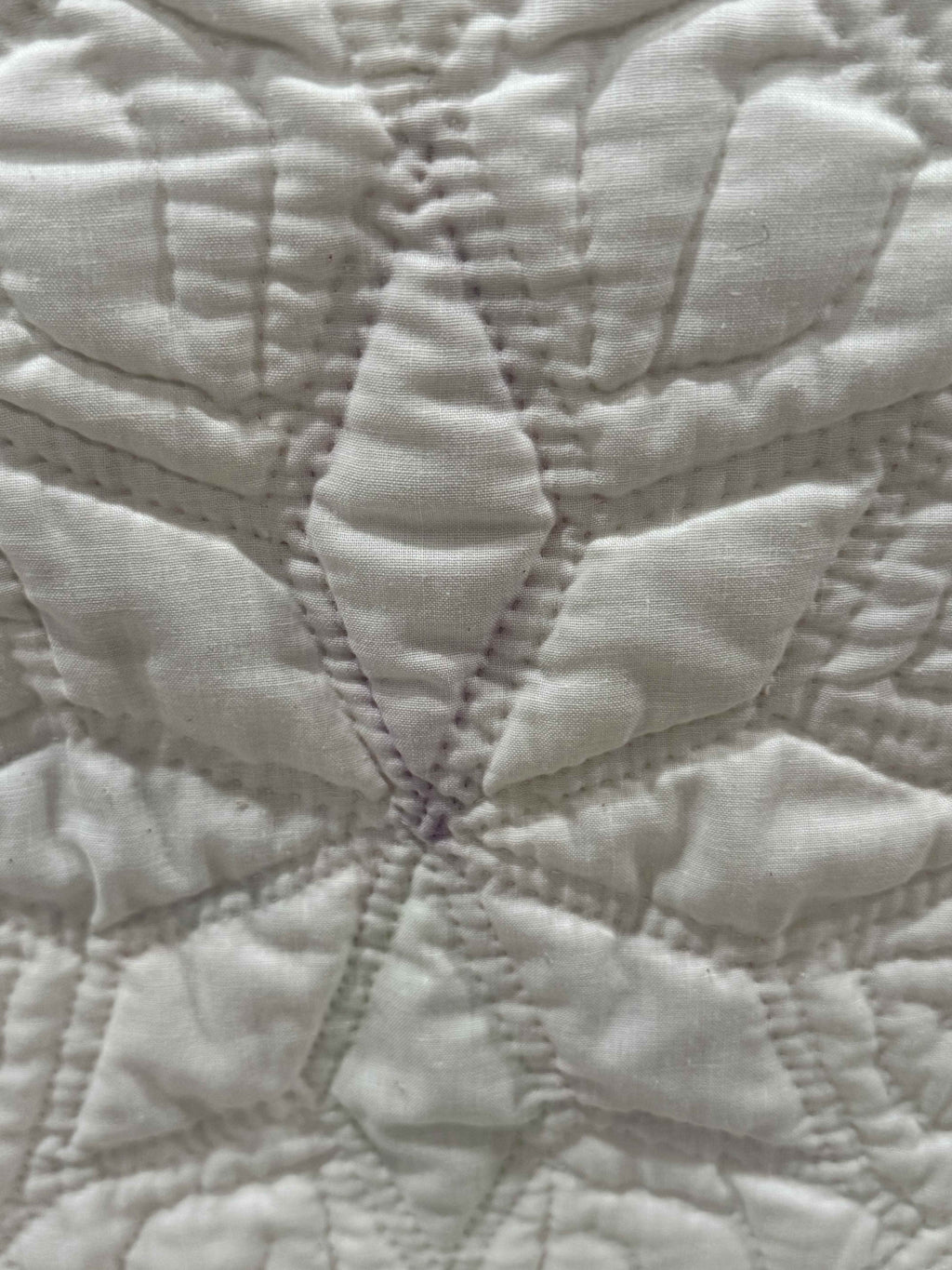 Vintage Eight-Point Star With Diamond Lattice Quilt