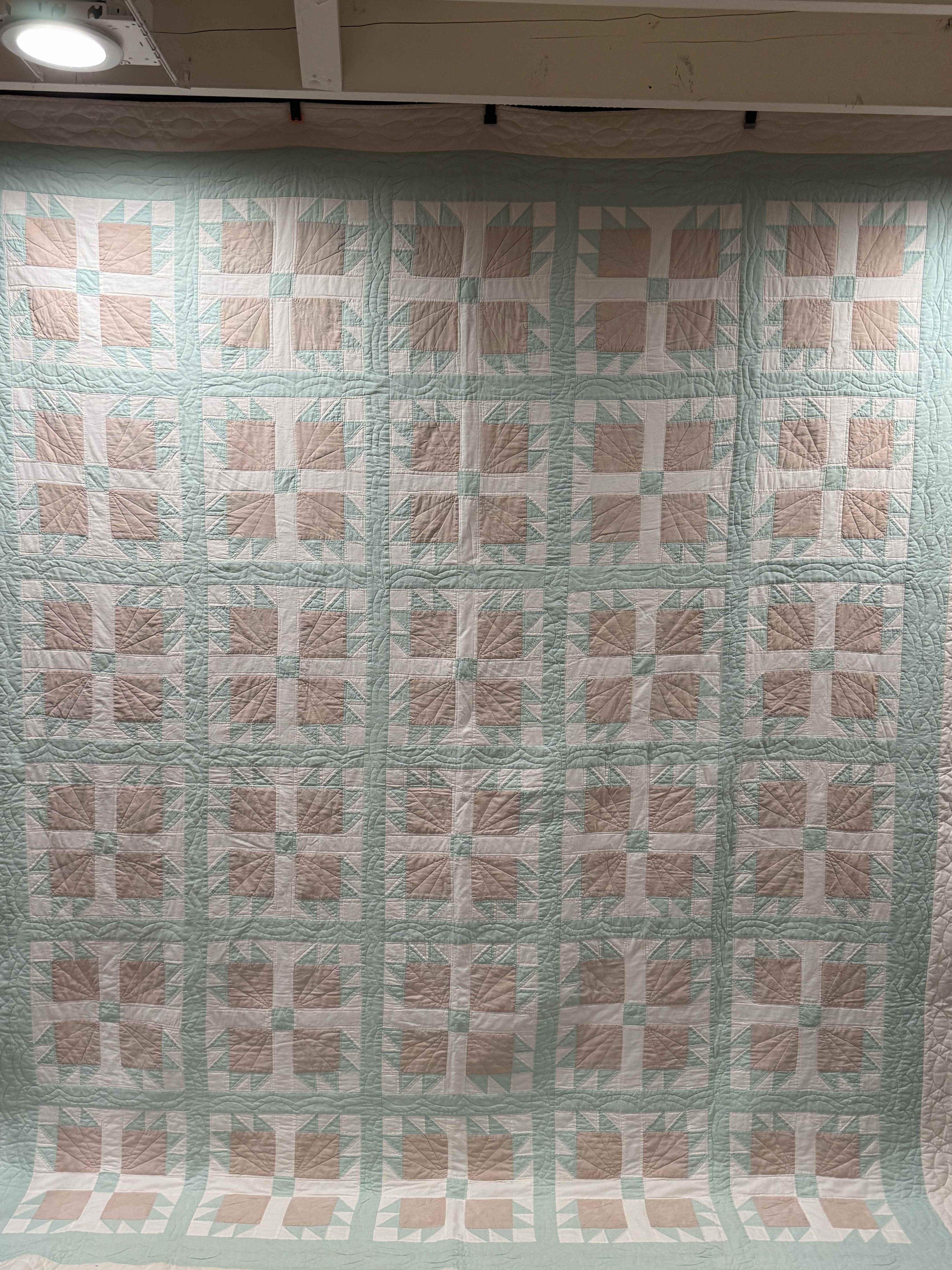 Vintage Trip Bear's Paw Quilt