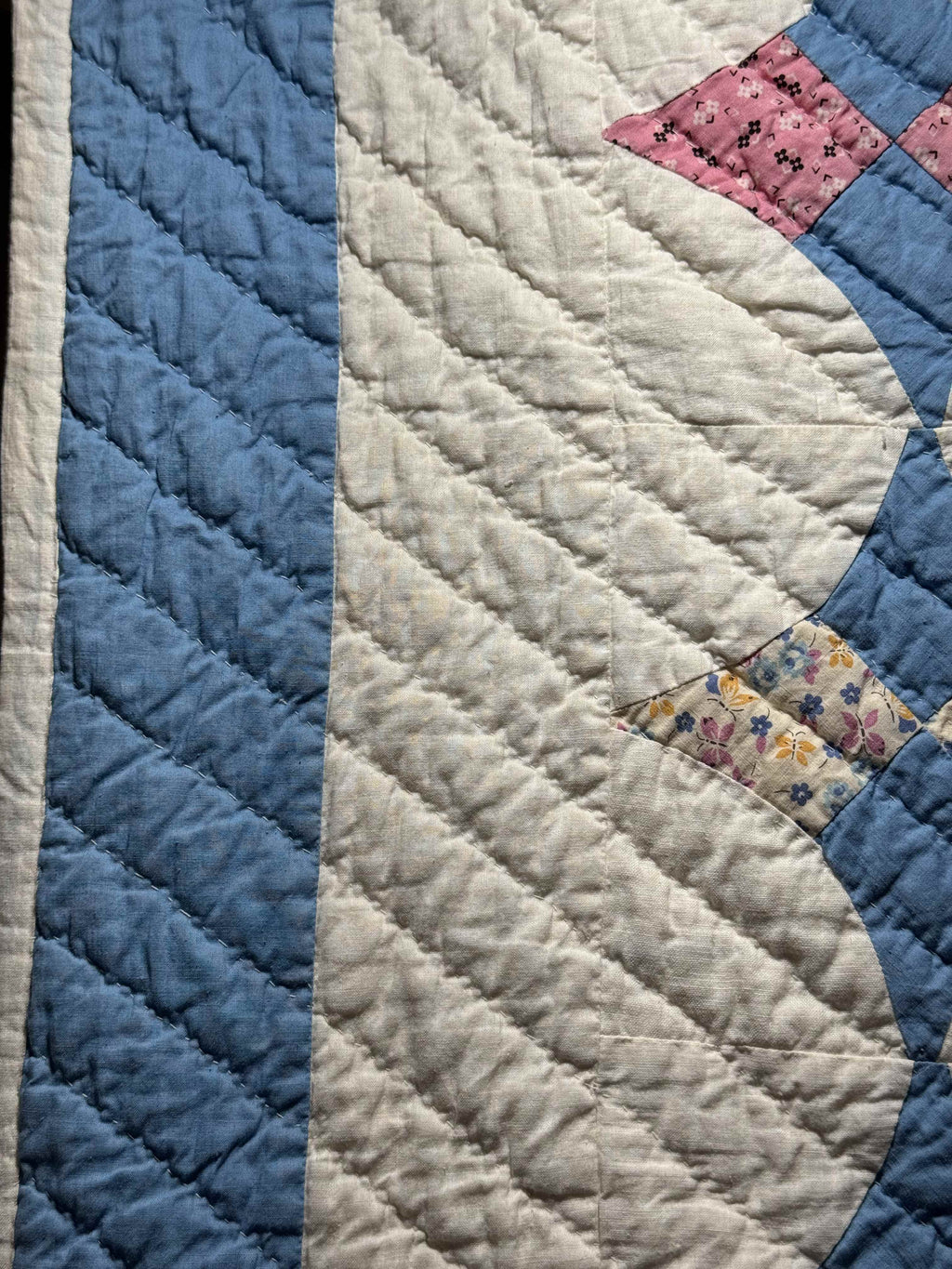 Vintage Hummingbird Quilt