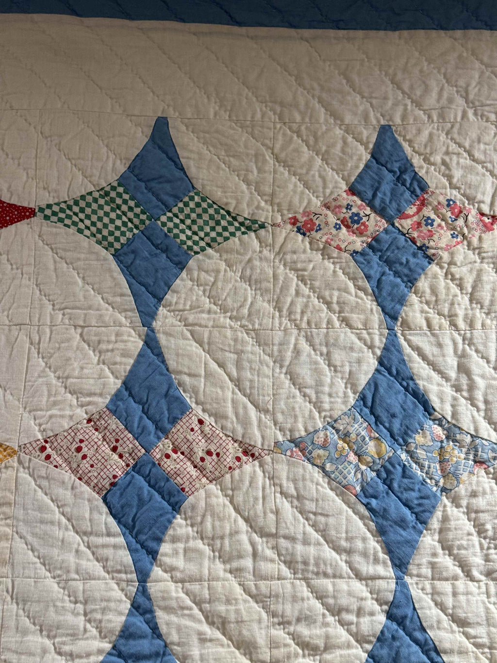 Vintage Hummingbird Quilt