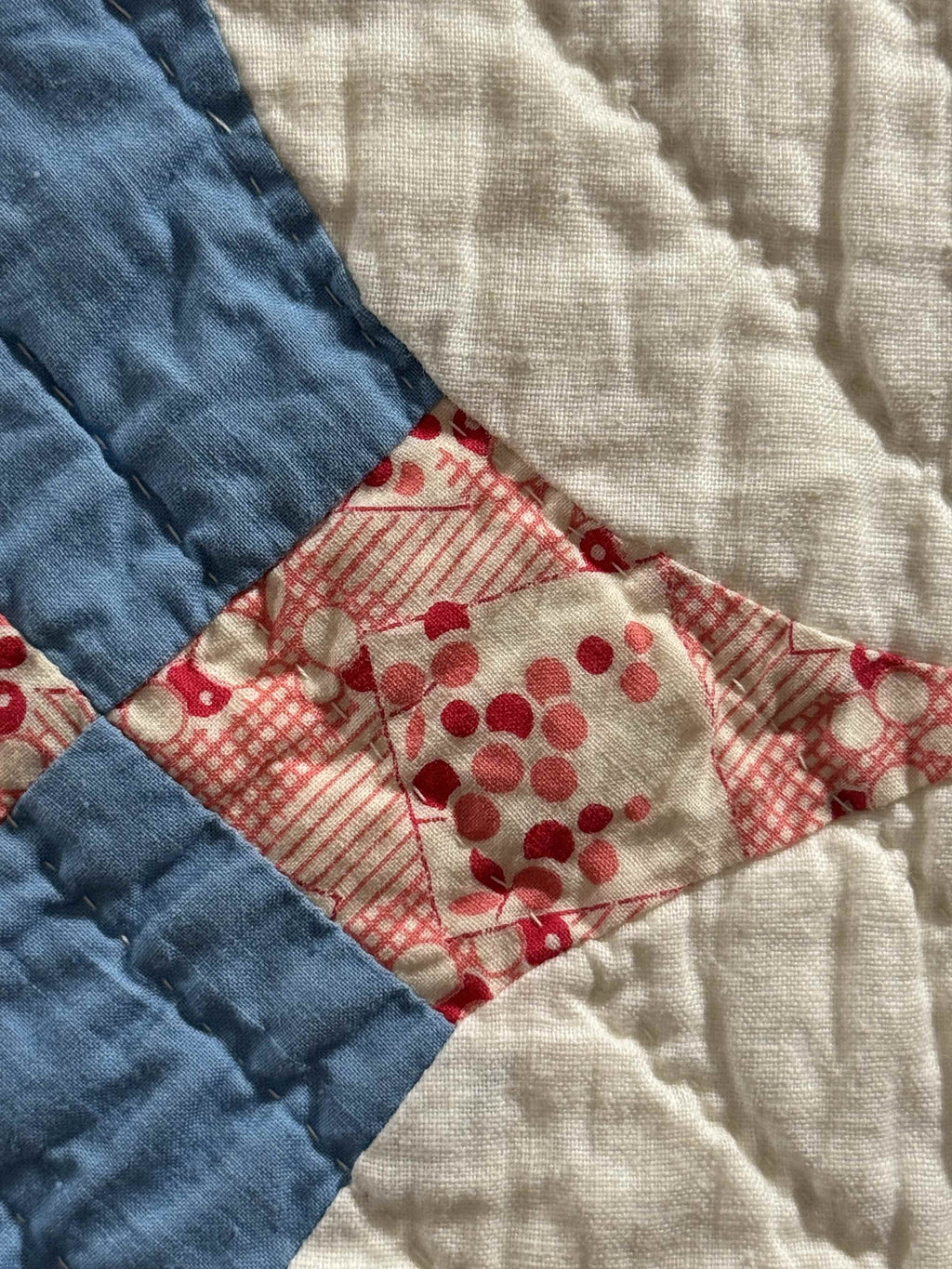Vintage Hummingbird Quilt