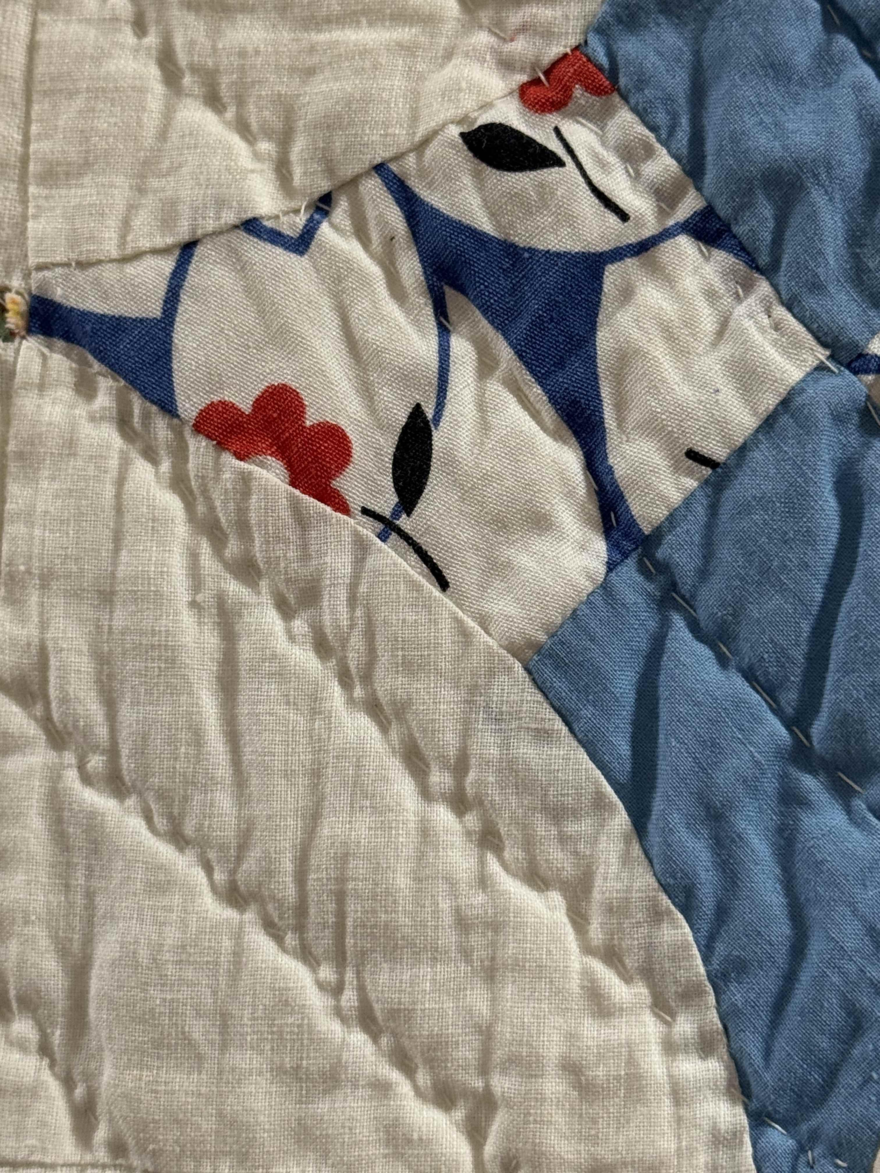 Vintage Hummingbird Quilt