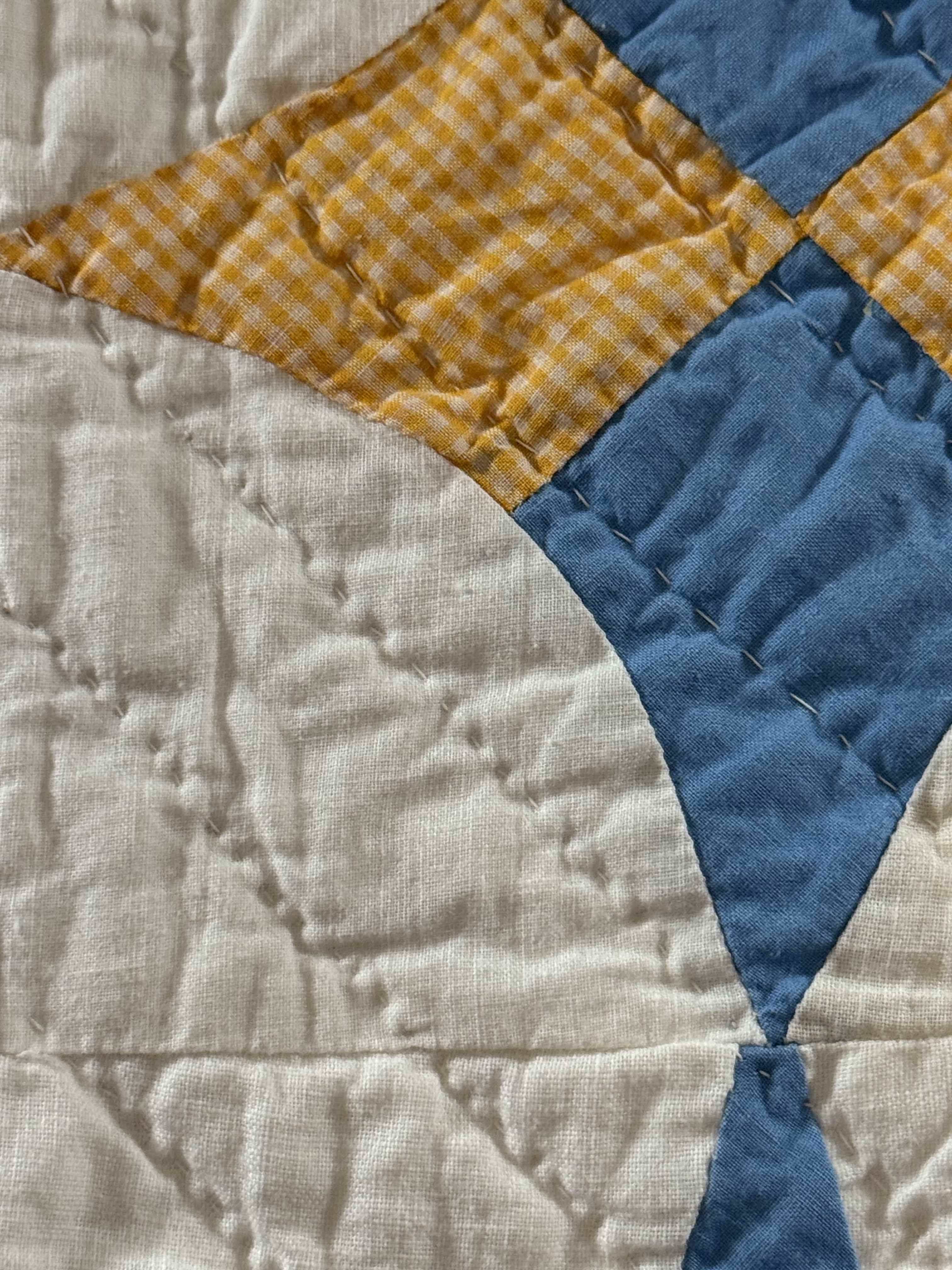 Vintage Hummingbird Quilt