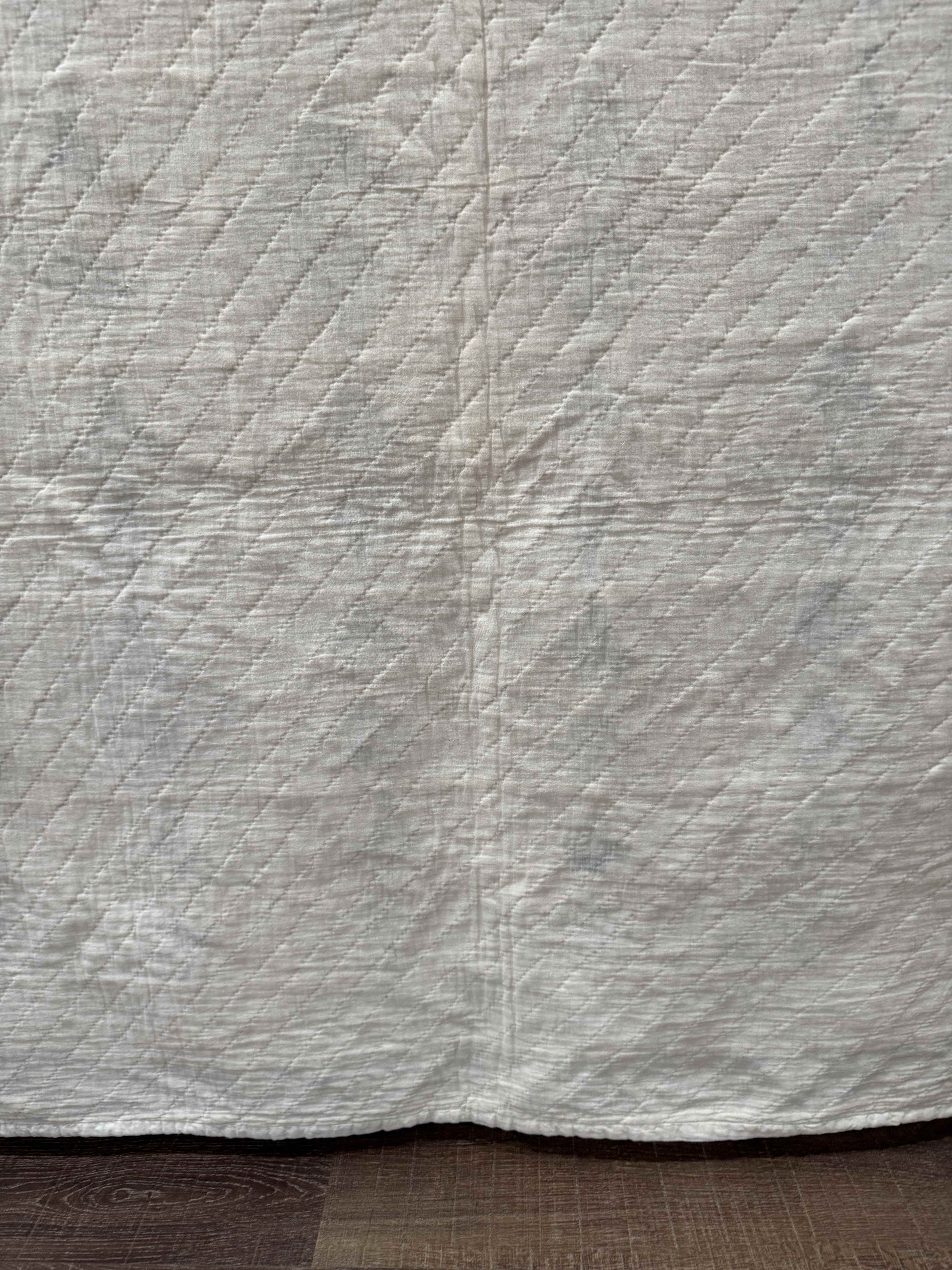 Vintage Hummingbird Quilt