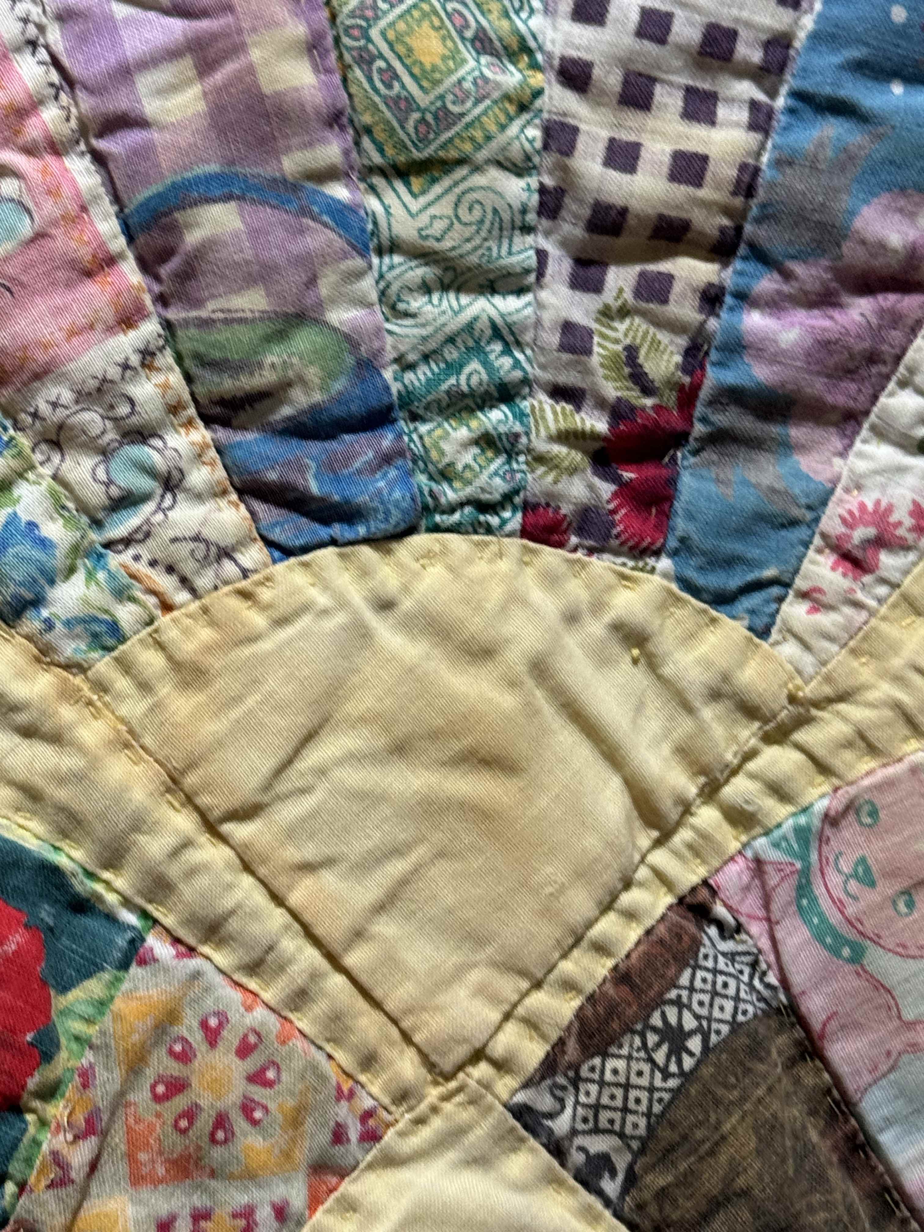 Vintage Grandmother's Fan Quilt